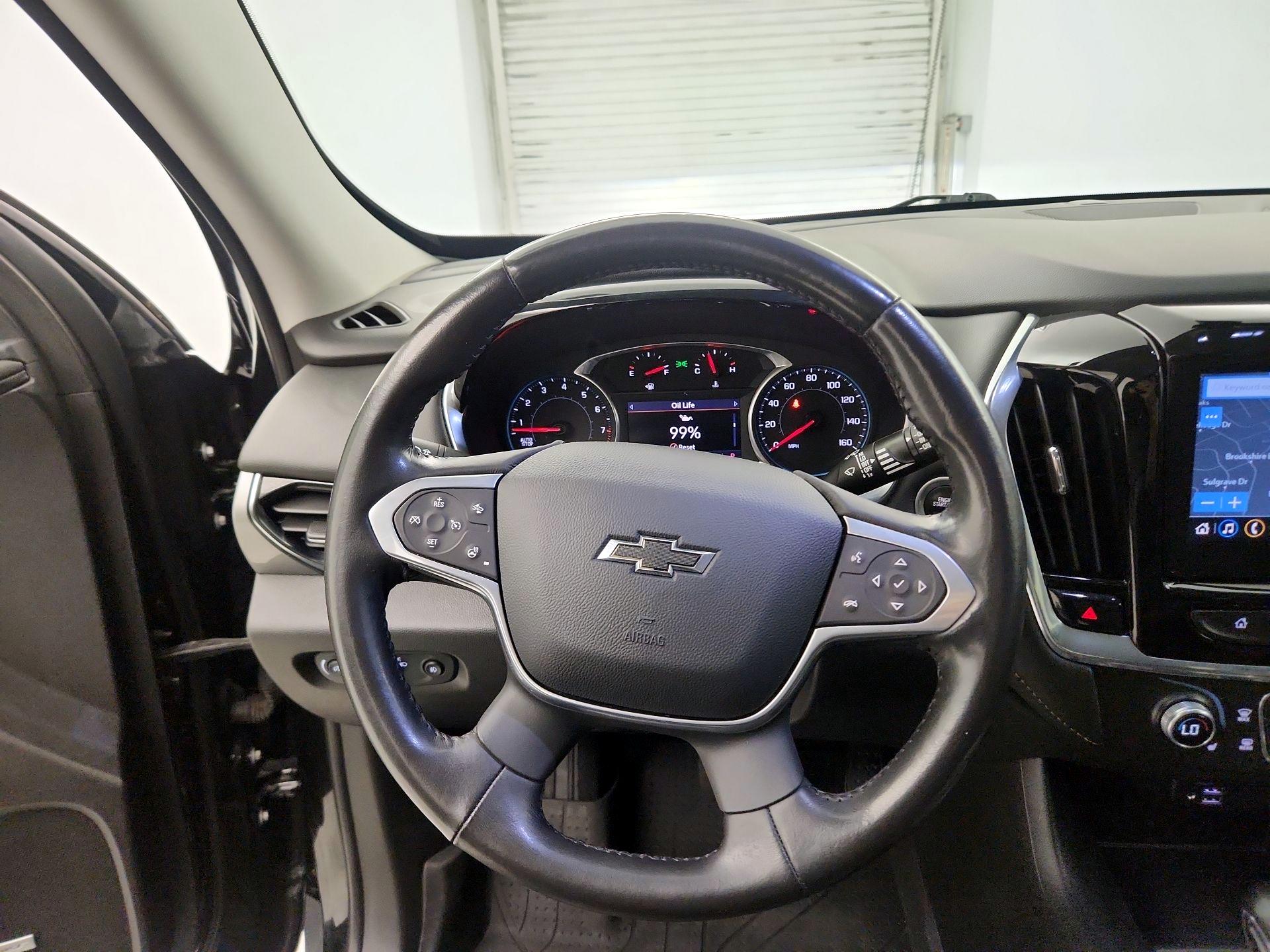 Thumbnail: 2021 Chevrolet Traverse - 10