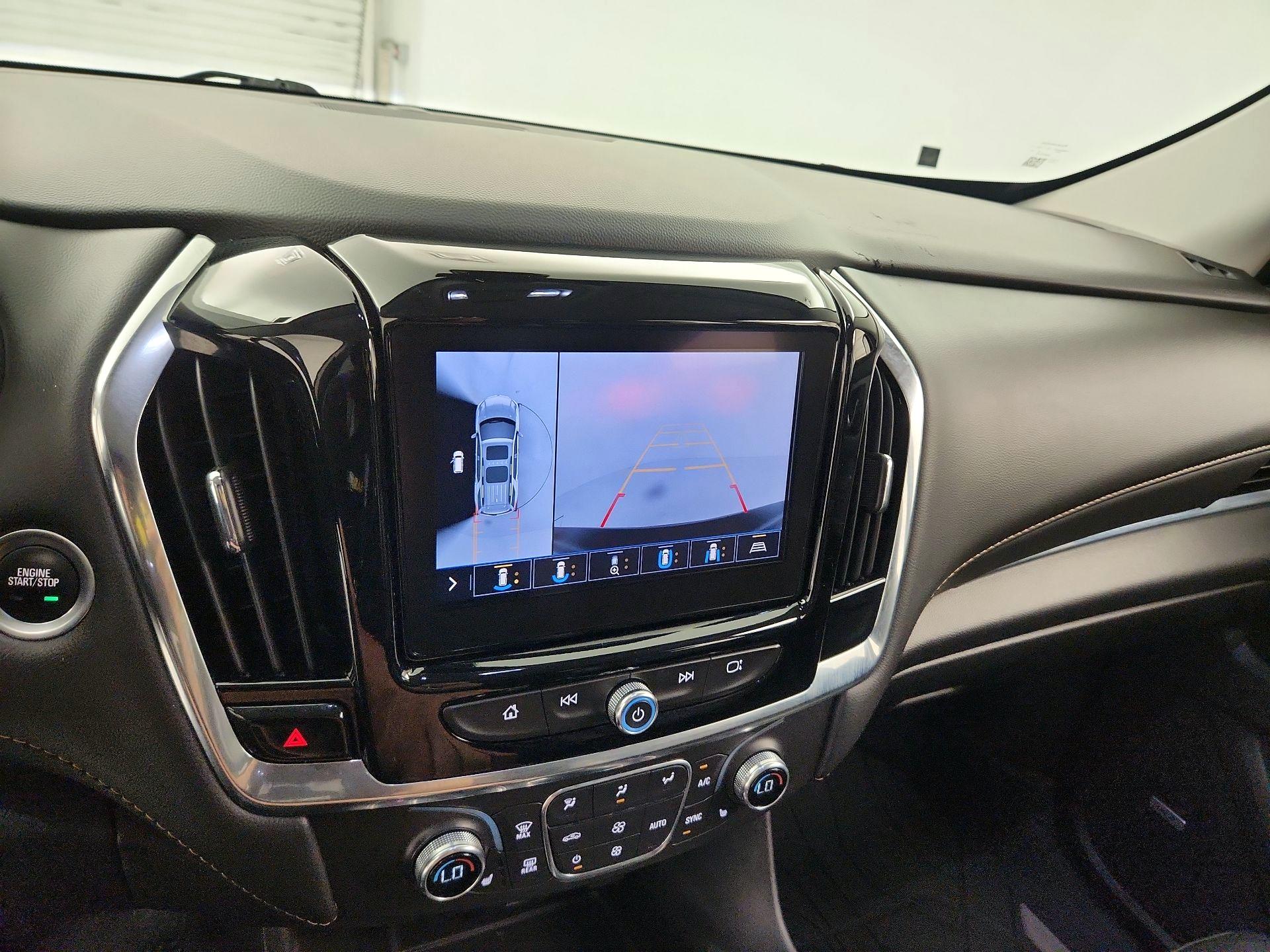 Thumbnail: 2021 Chevrolet Traverse - 15