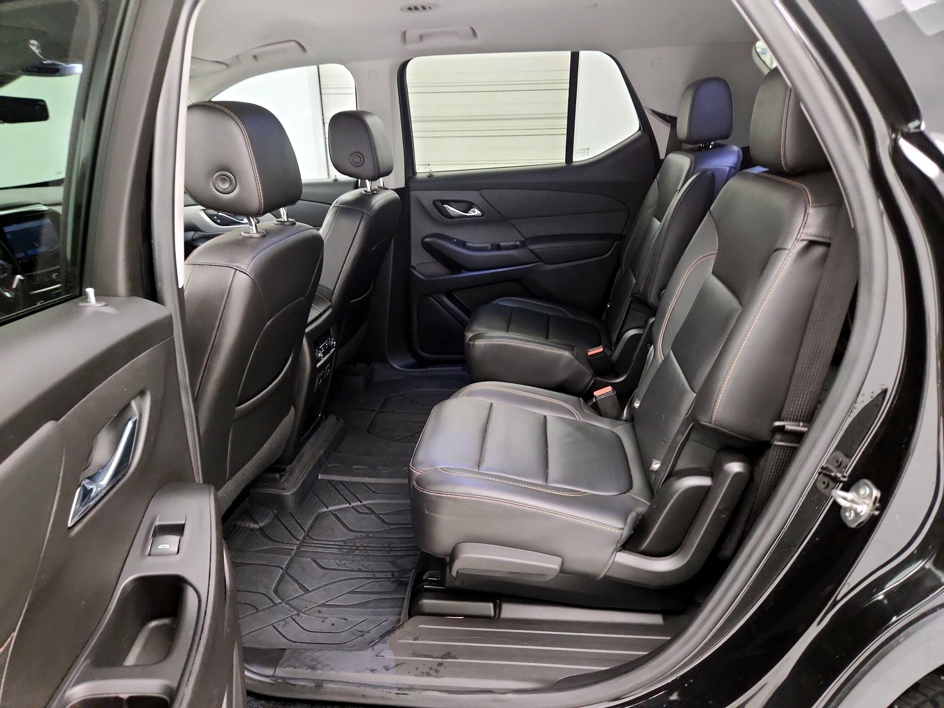 Thumbnail: 2021 Chevrolet Traverse - 20