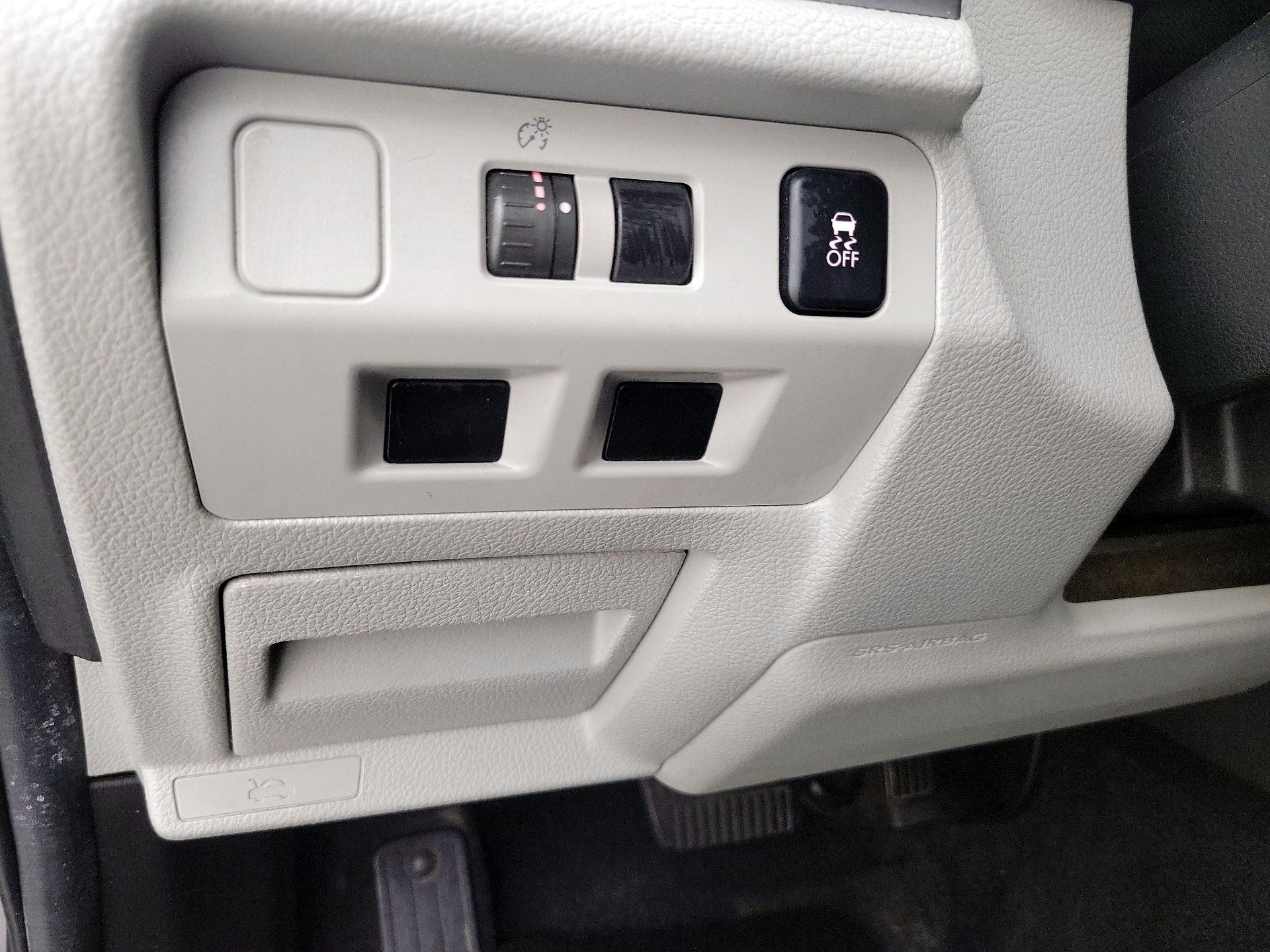 Thumbnail: 2014 Subaru Forester - 13