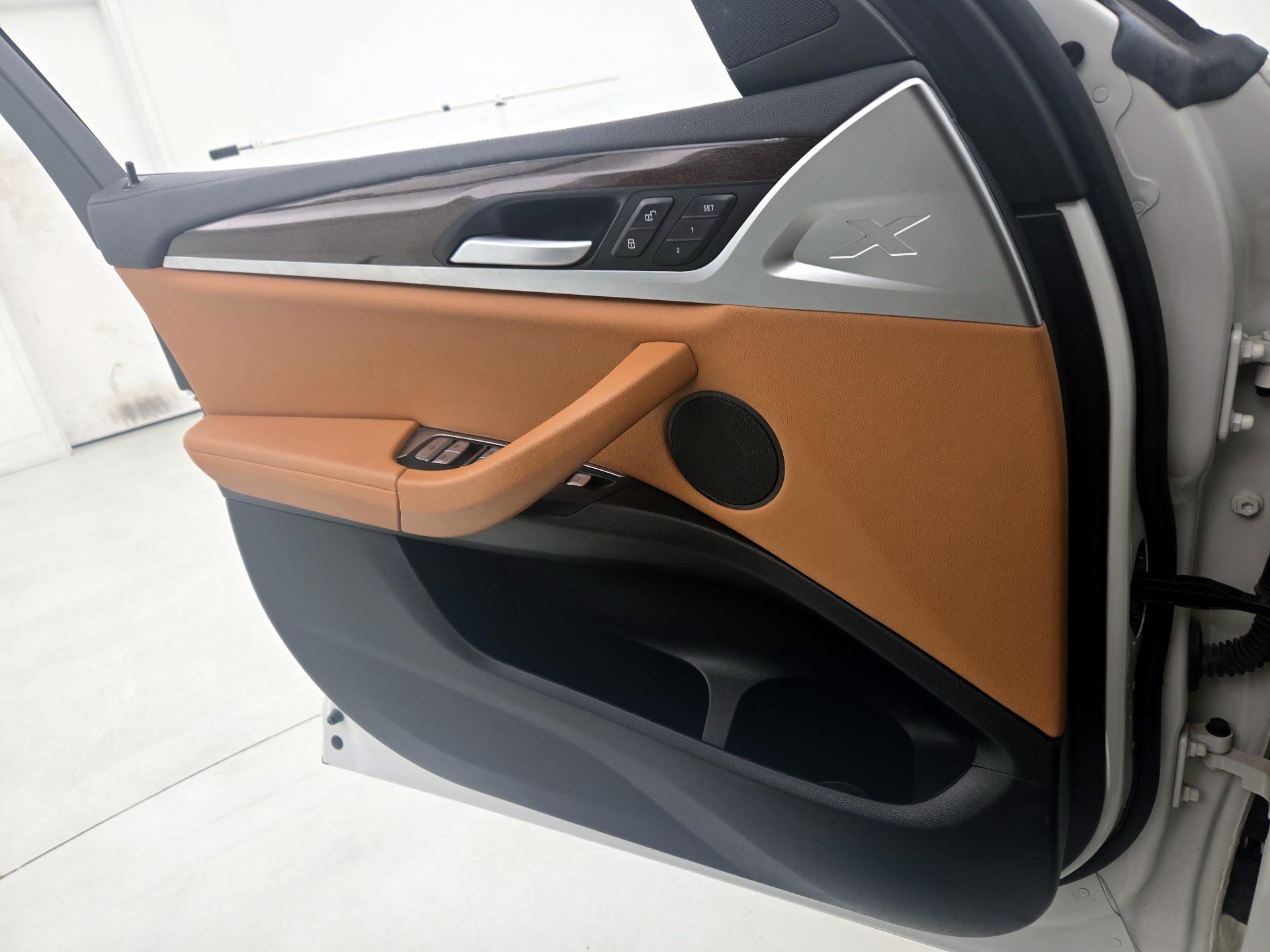 Thumbnail: 2024 BMW X4 - 12