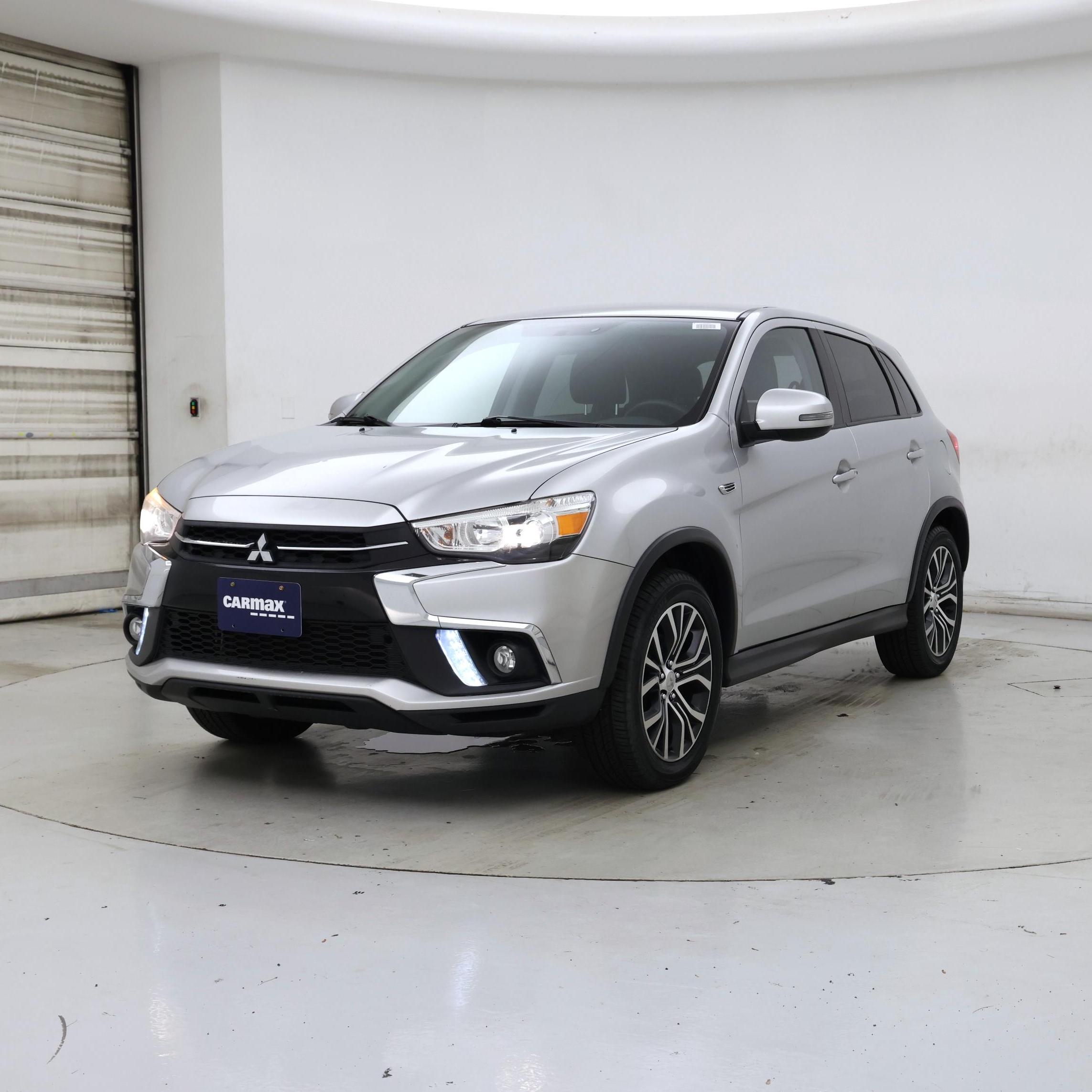 Thumbnail: 2018 Mitsubishi Outlander Sport - 4