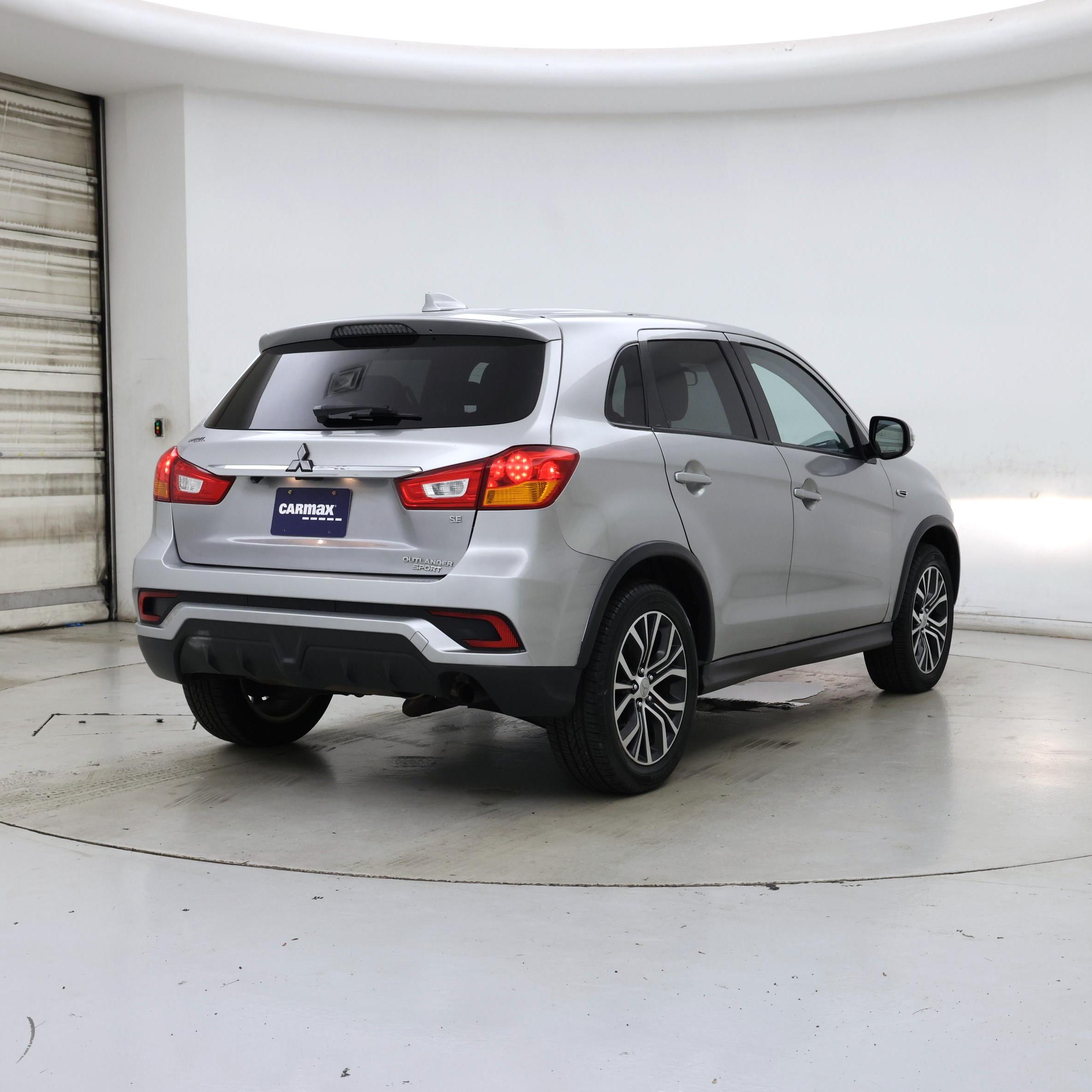 Thumbnail: 2018 Mitsubishi Outlander Sport - 8
