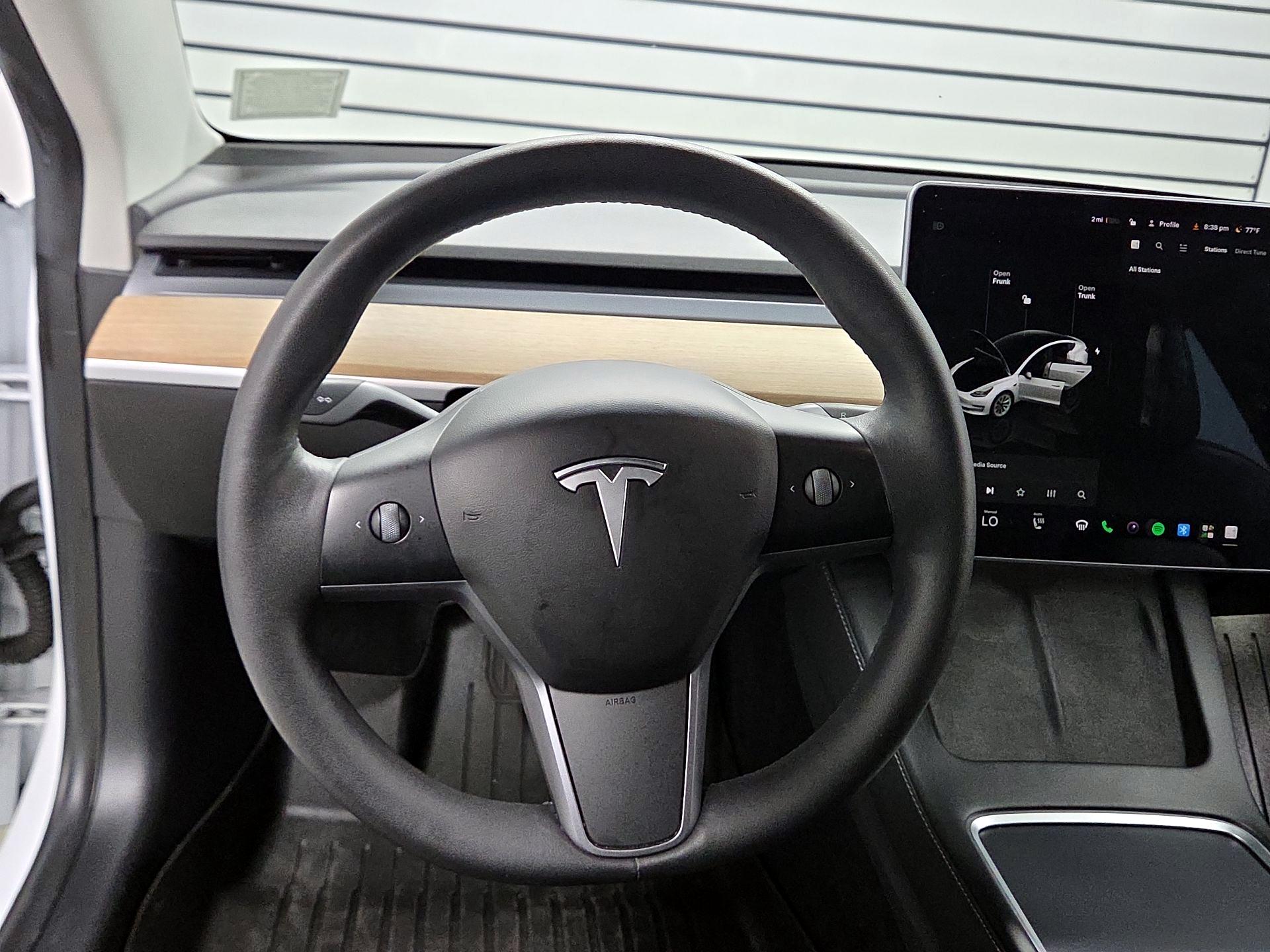 Thumbnail: 2022 Tesla Model 3 - 10