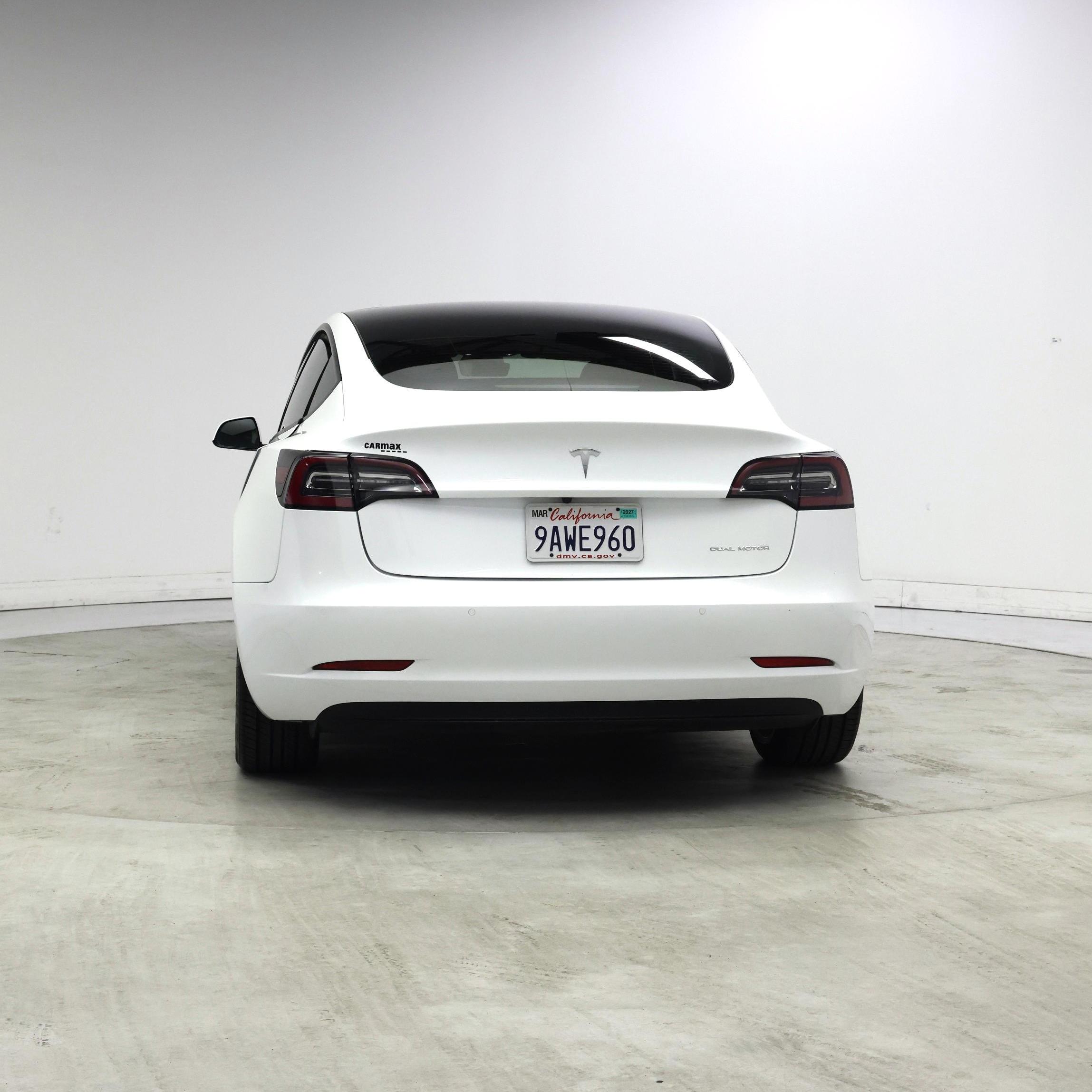 Thumbnail: 2022 Tesla Model 3 - 6