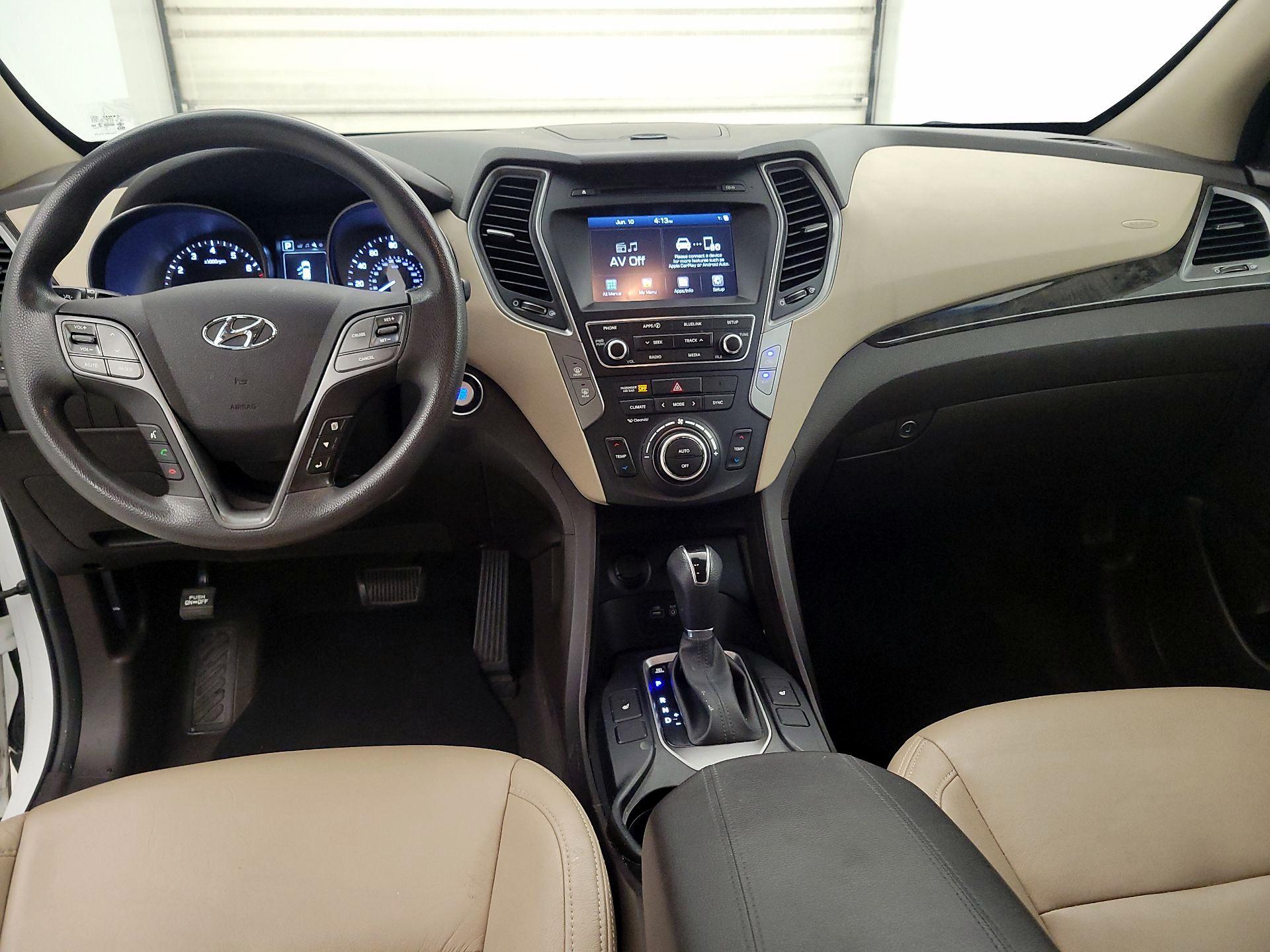 Thumbnail: 2018 Hyundai Santa Fe - 9