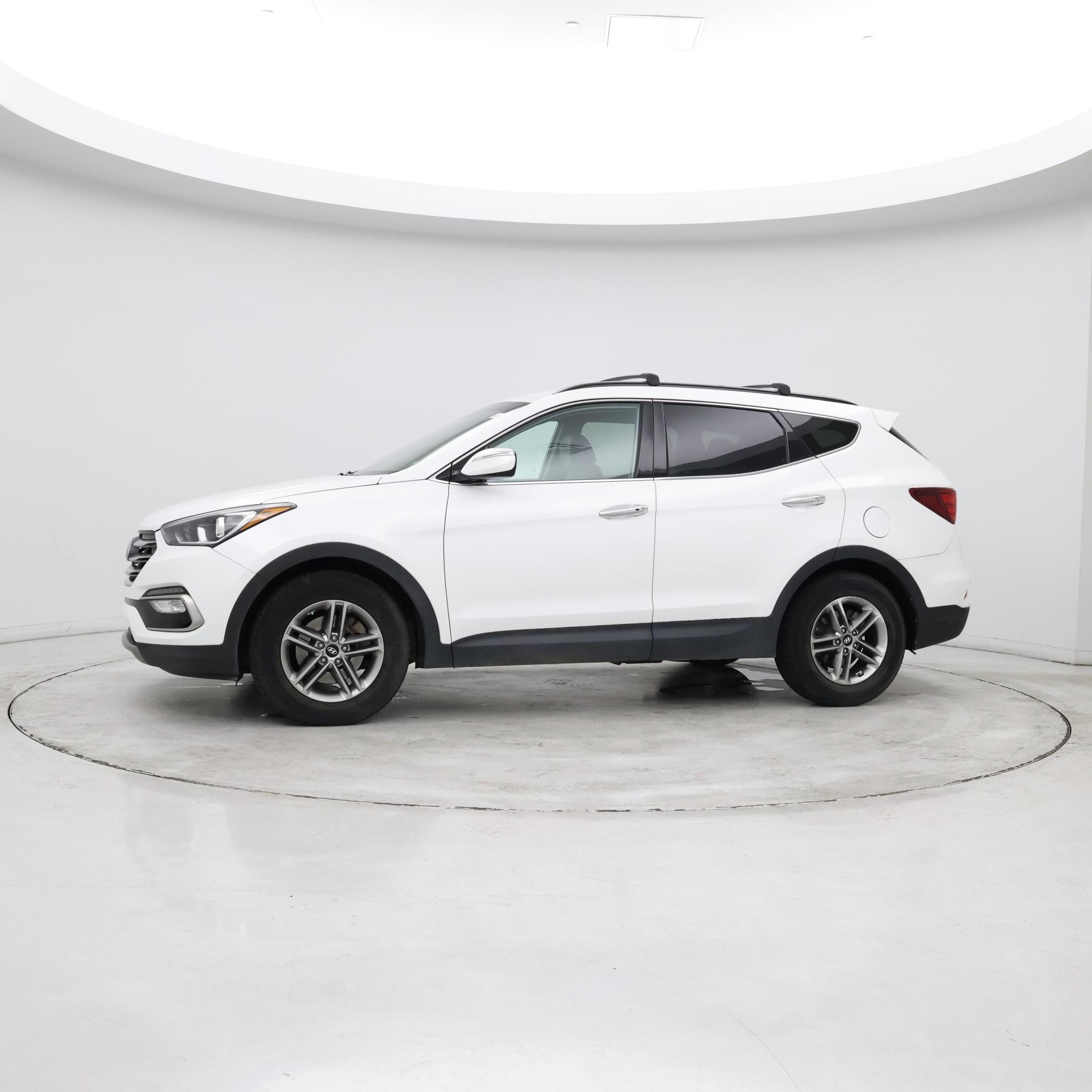 Thumbnail: 2018 Hyundai Santa Fe - 4