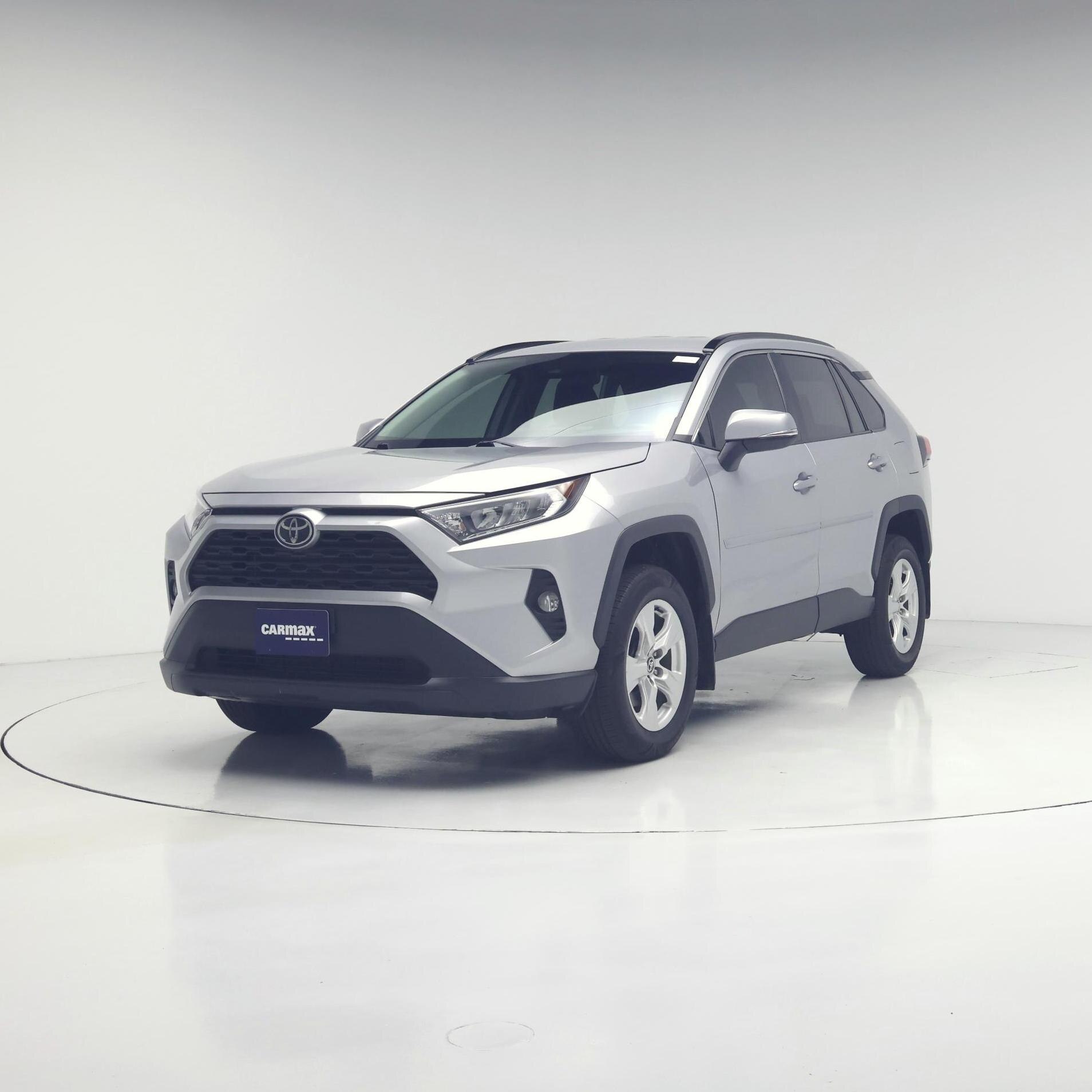 Thumbnail: 2021 Toyota RAV4 - 4