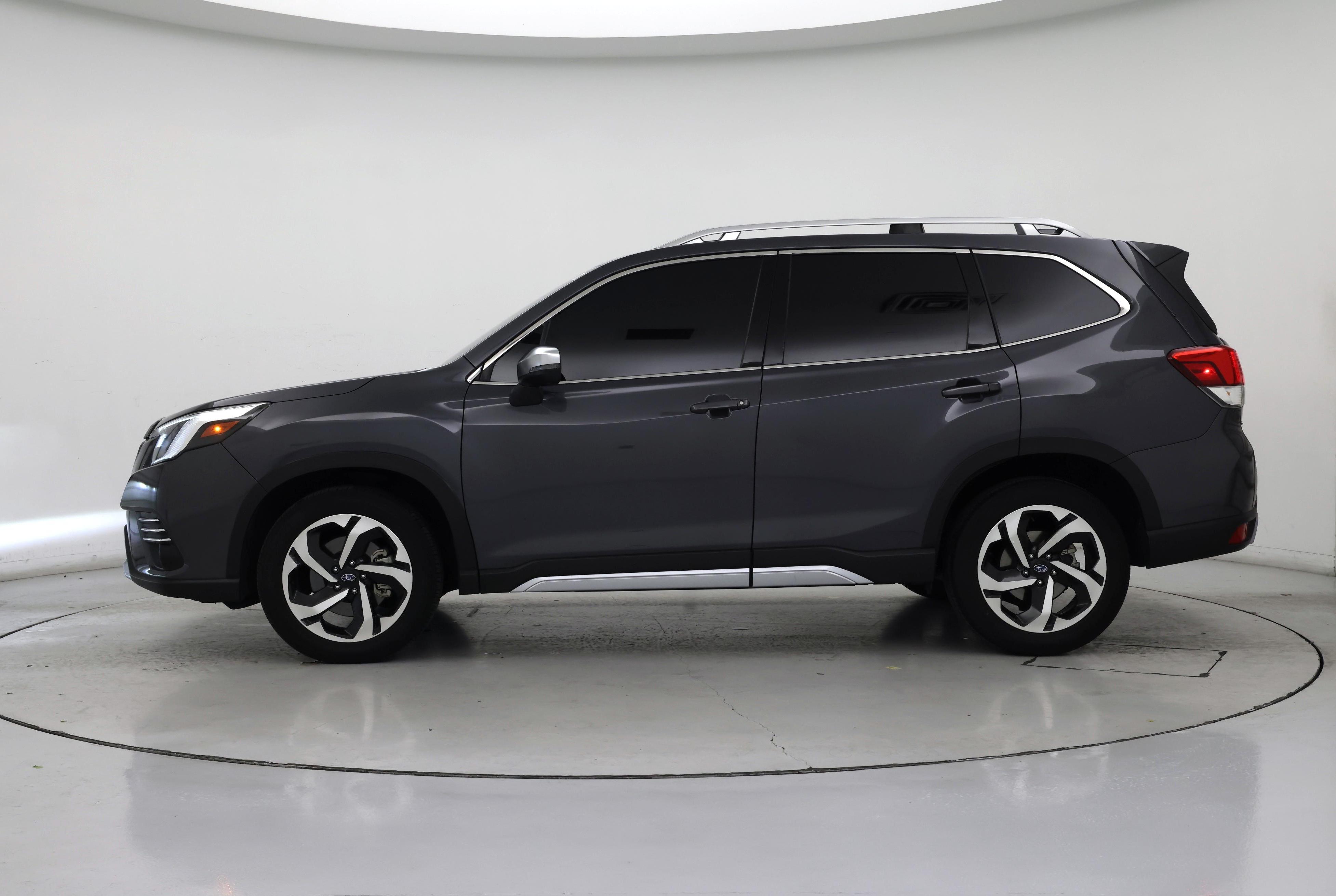 Thumbnail: 2023 Subaru Forester - 3