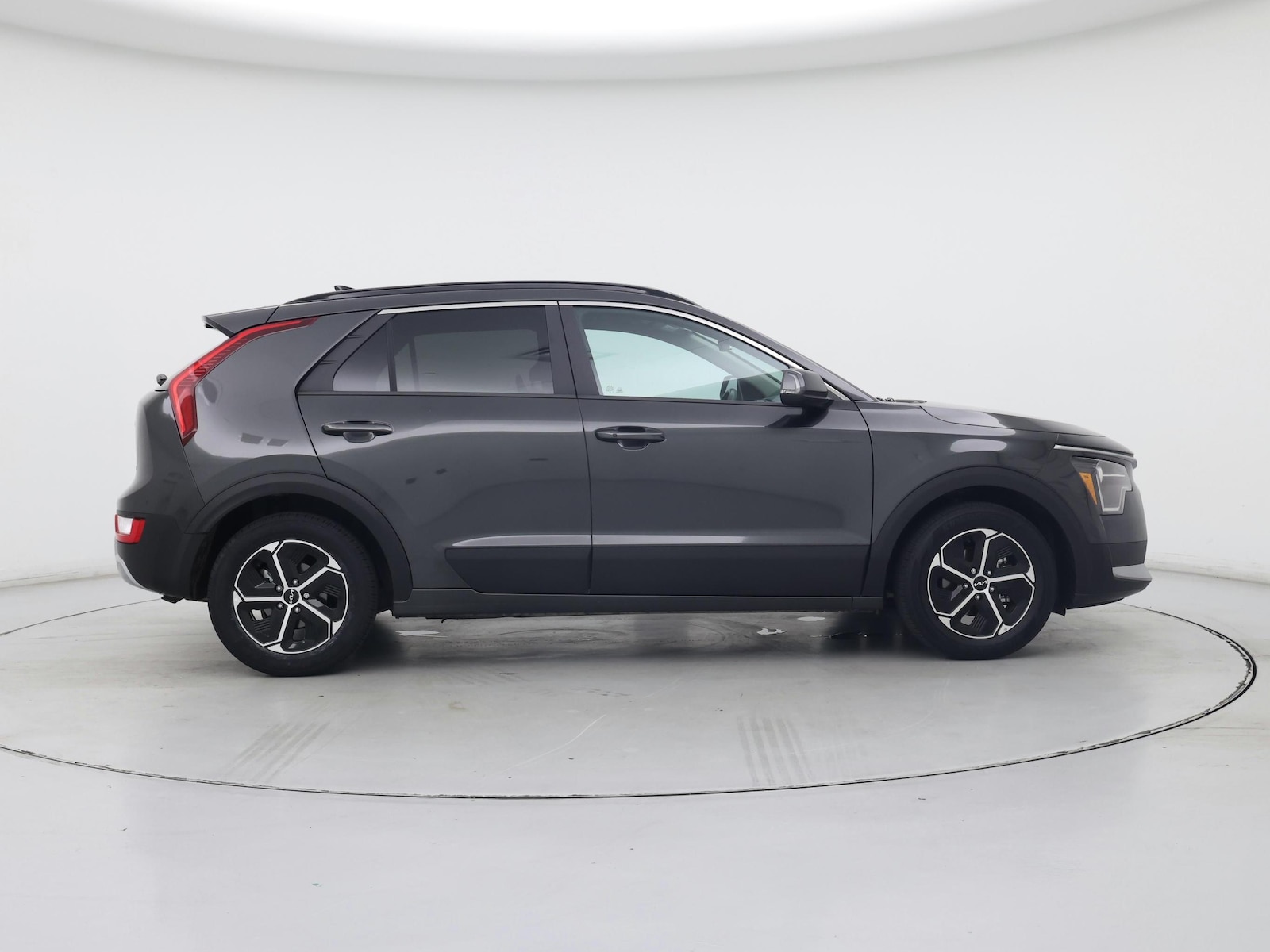 2025 Kia Niro EX - Photo 8