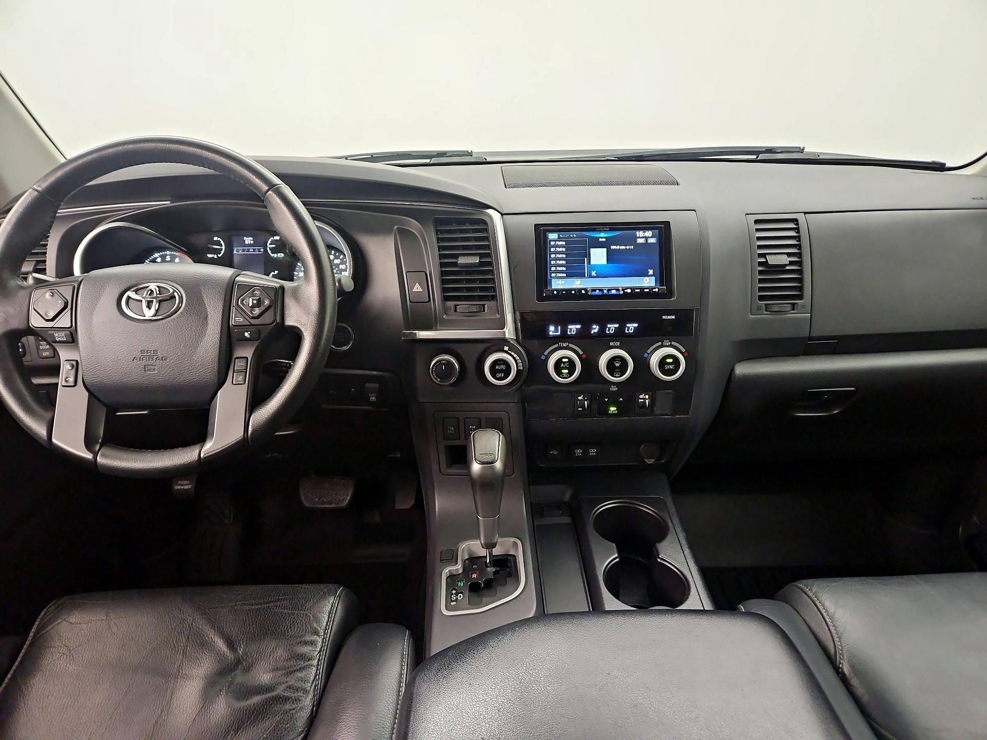 Thumbnail: 2020 Toyota Sequoia - 9
