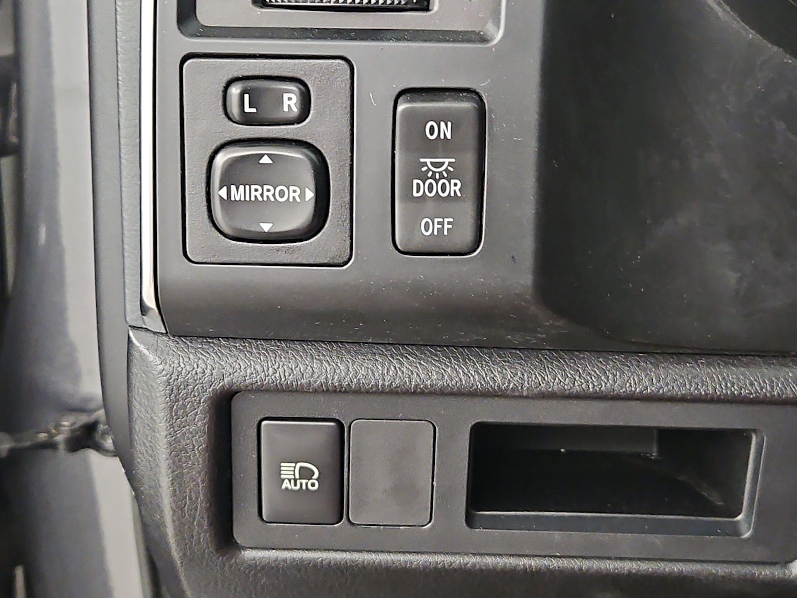 2020 Toyota Sequoia TRD Sport - Photo 14