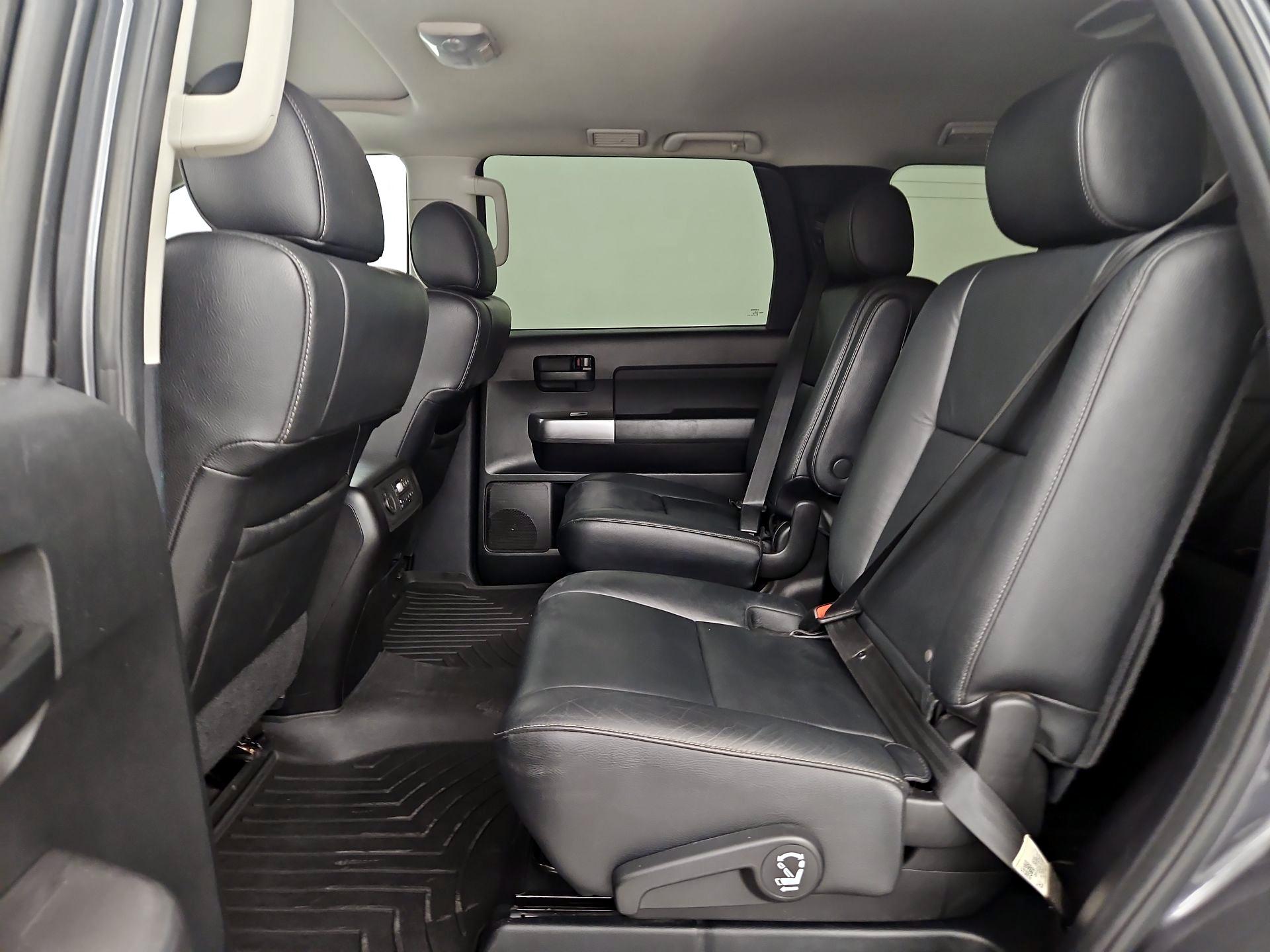 Thumbnail: 2020 Toyota Sequoia - 19