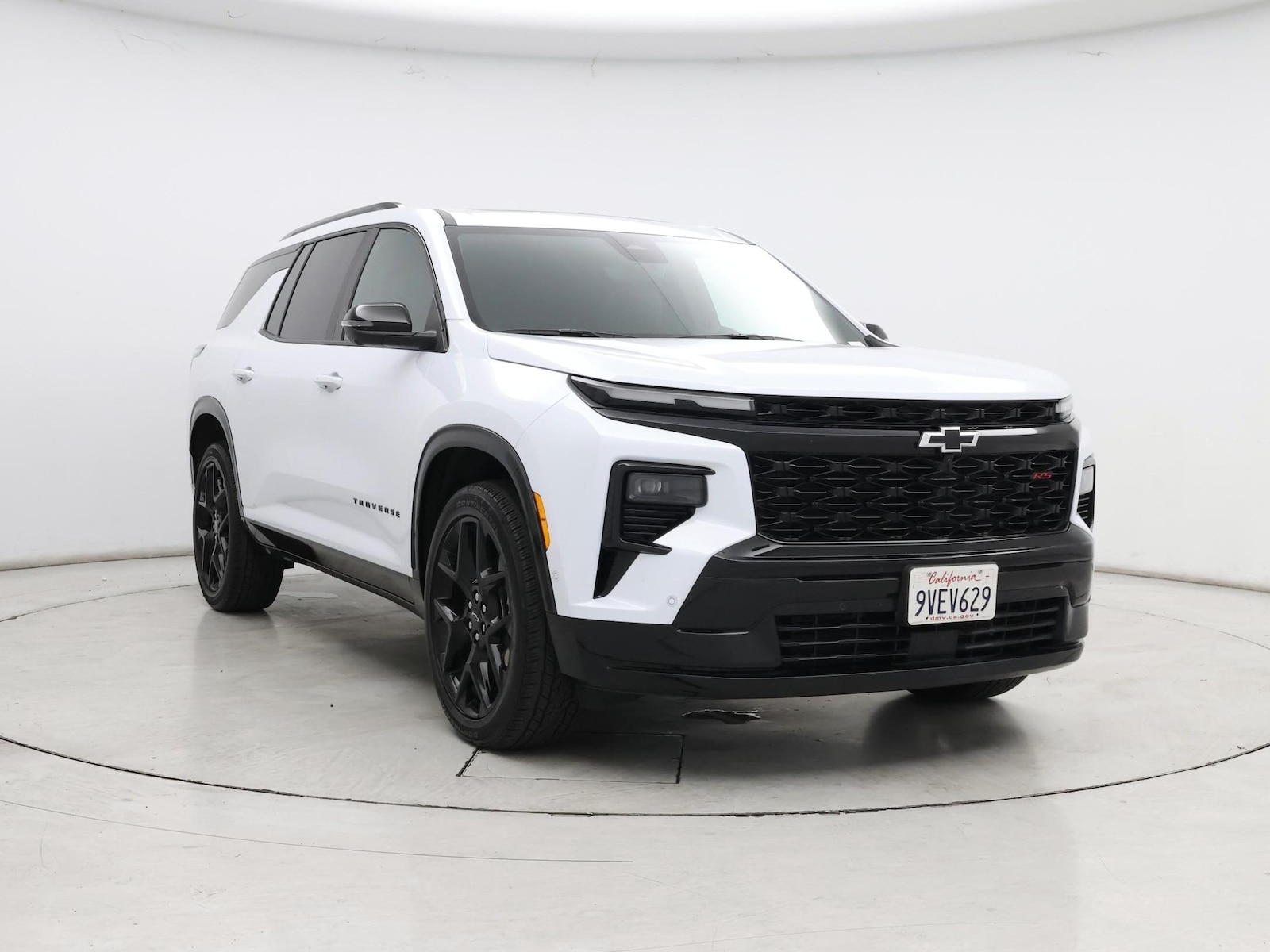 2026 Chevrolet Traverse RS - Photo 2