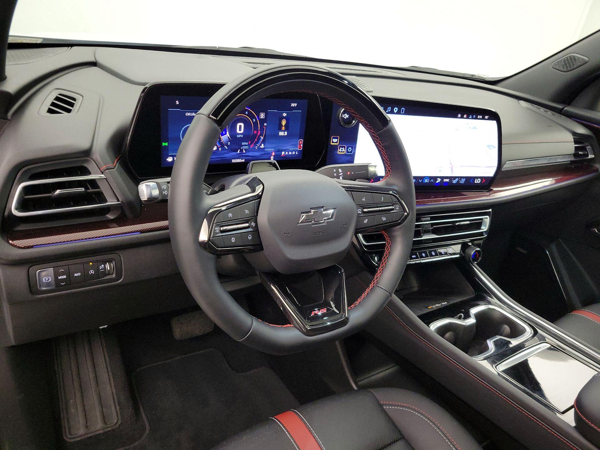 Thumbnail: 2026 Chevrolet Traverse - 9