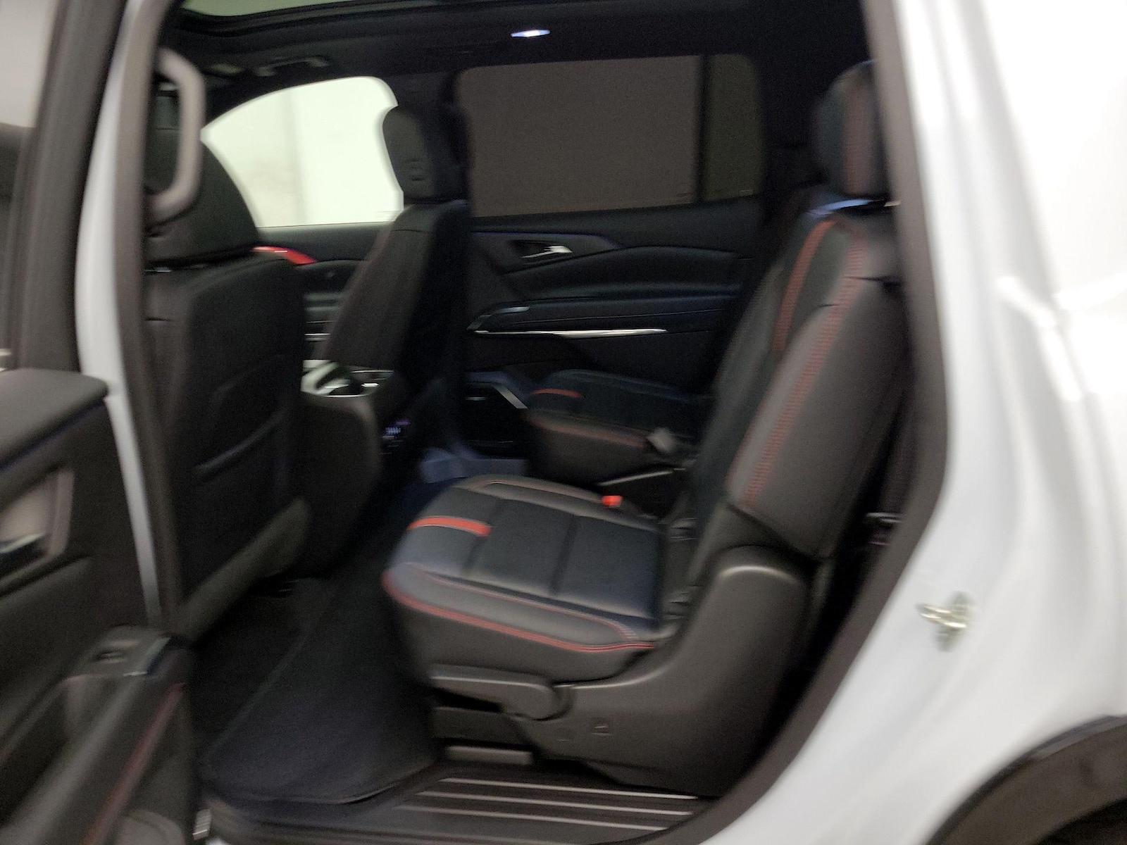 2026 Chevrolet Traverse RS - Photo 22