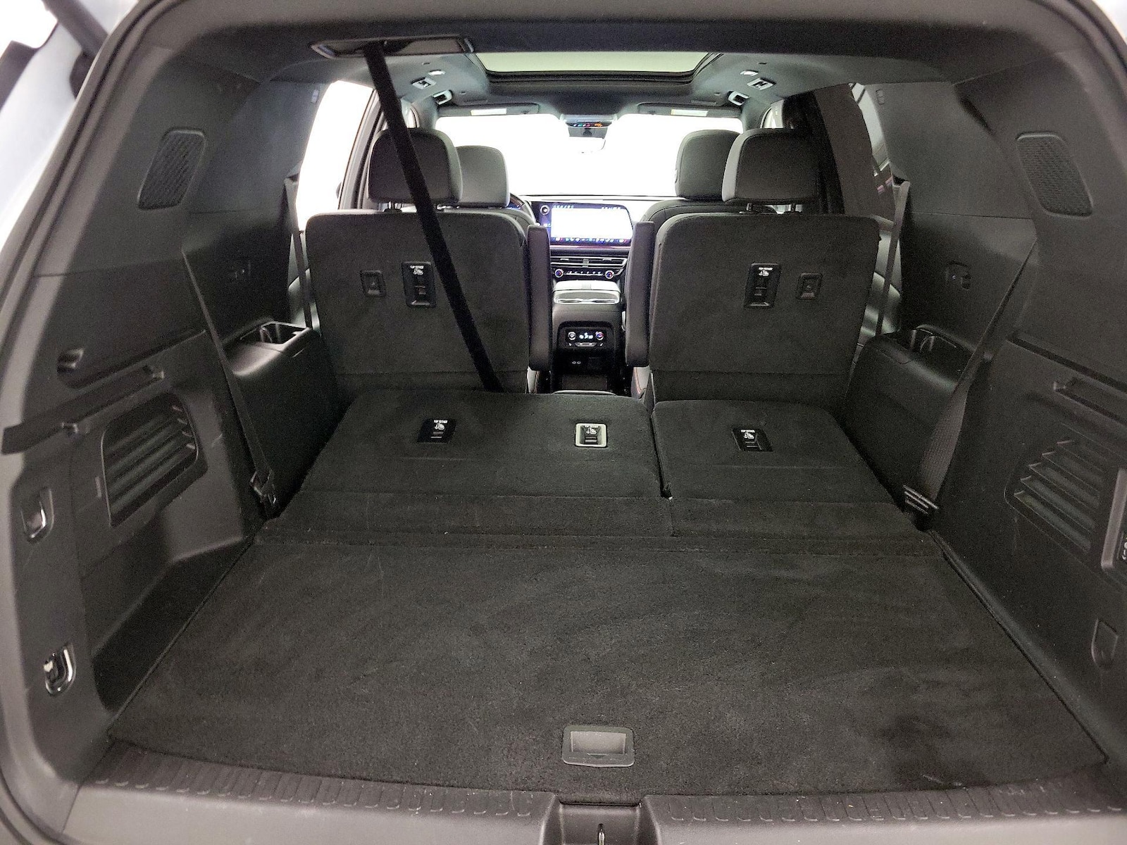 2026 Chevrolet Traverse RS - Photo 25