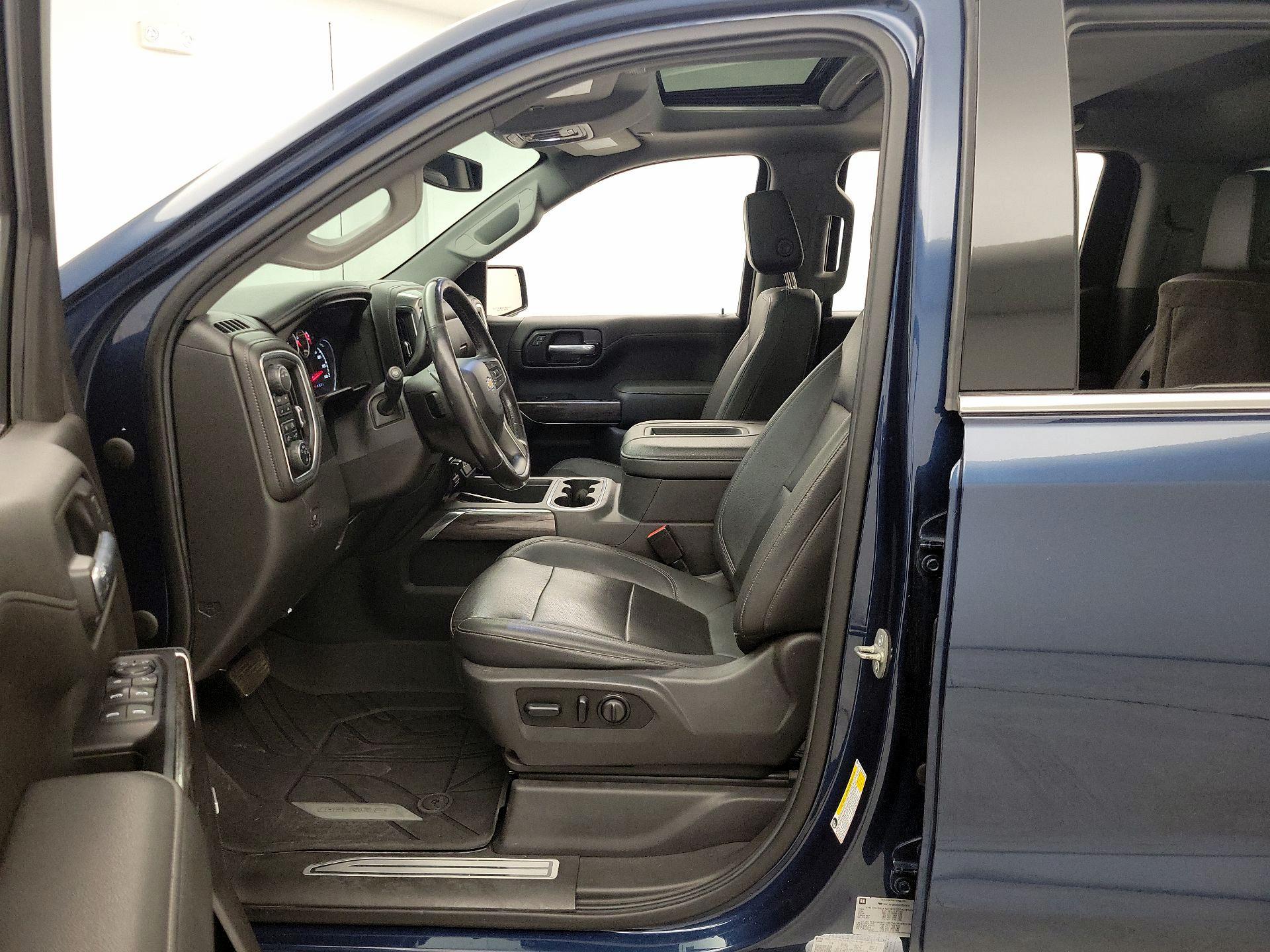 Thumbnail: 2021 Chevrolet Silverado 1500 - 11