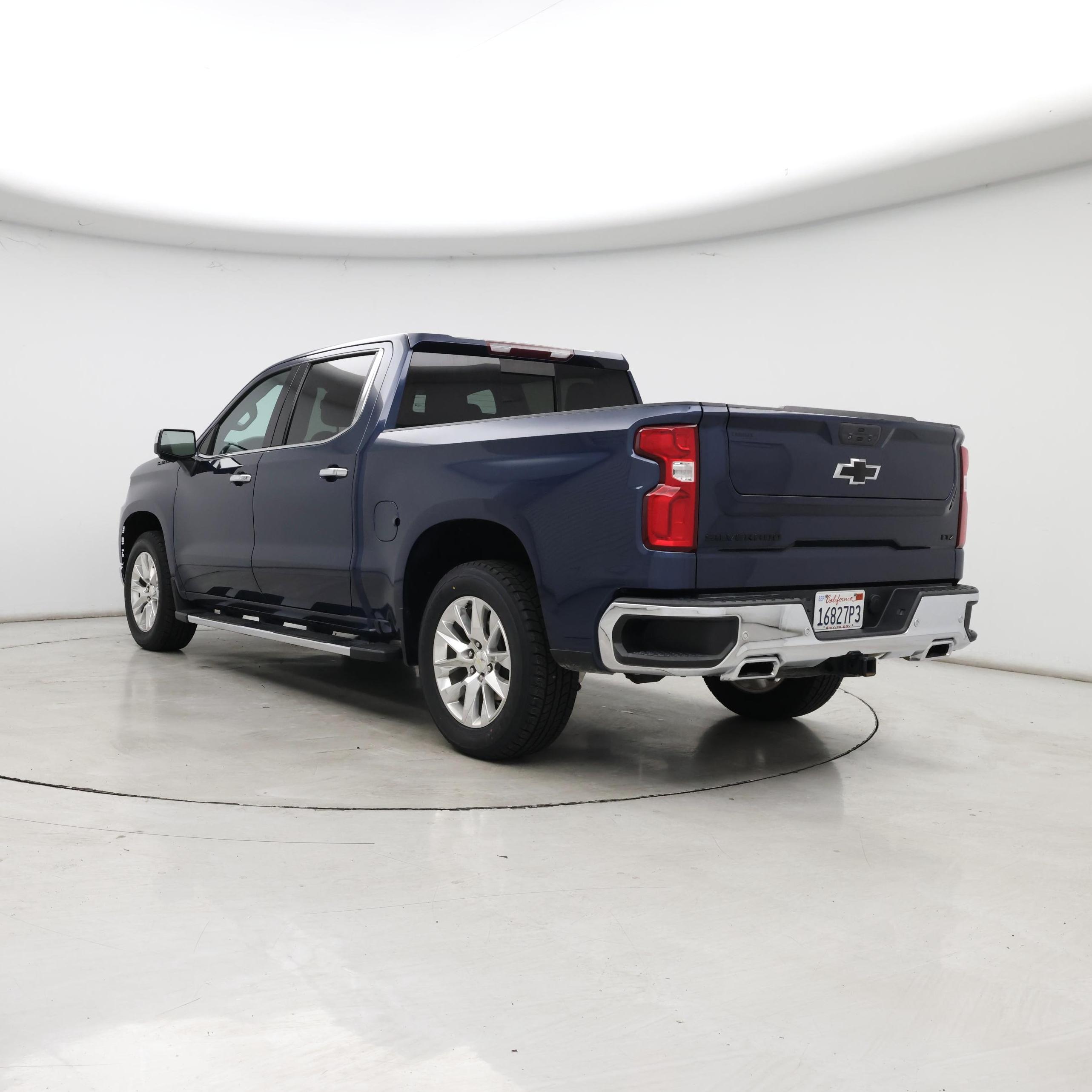 Thumbnail: 2021 Chevrolet Silverado 1500 - 2
