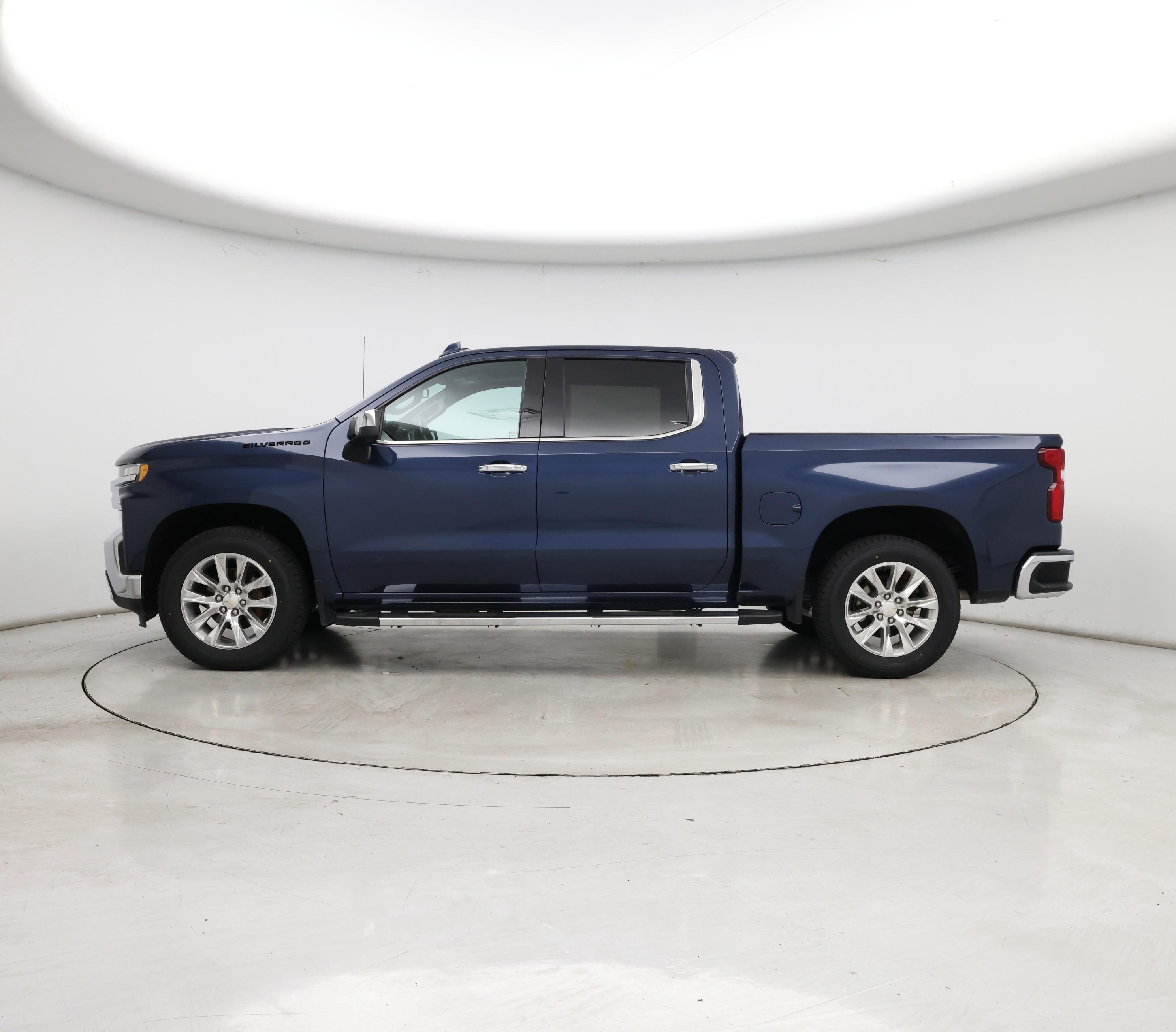 Thumbnail: 2021 Chevrolet Silverado 1500 - 3