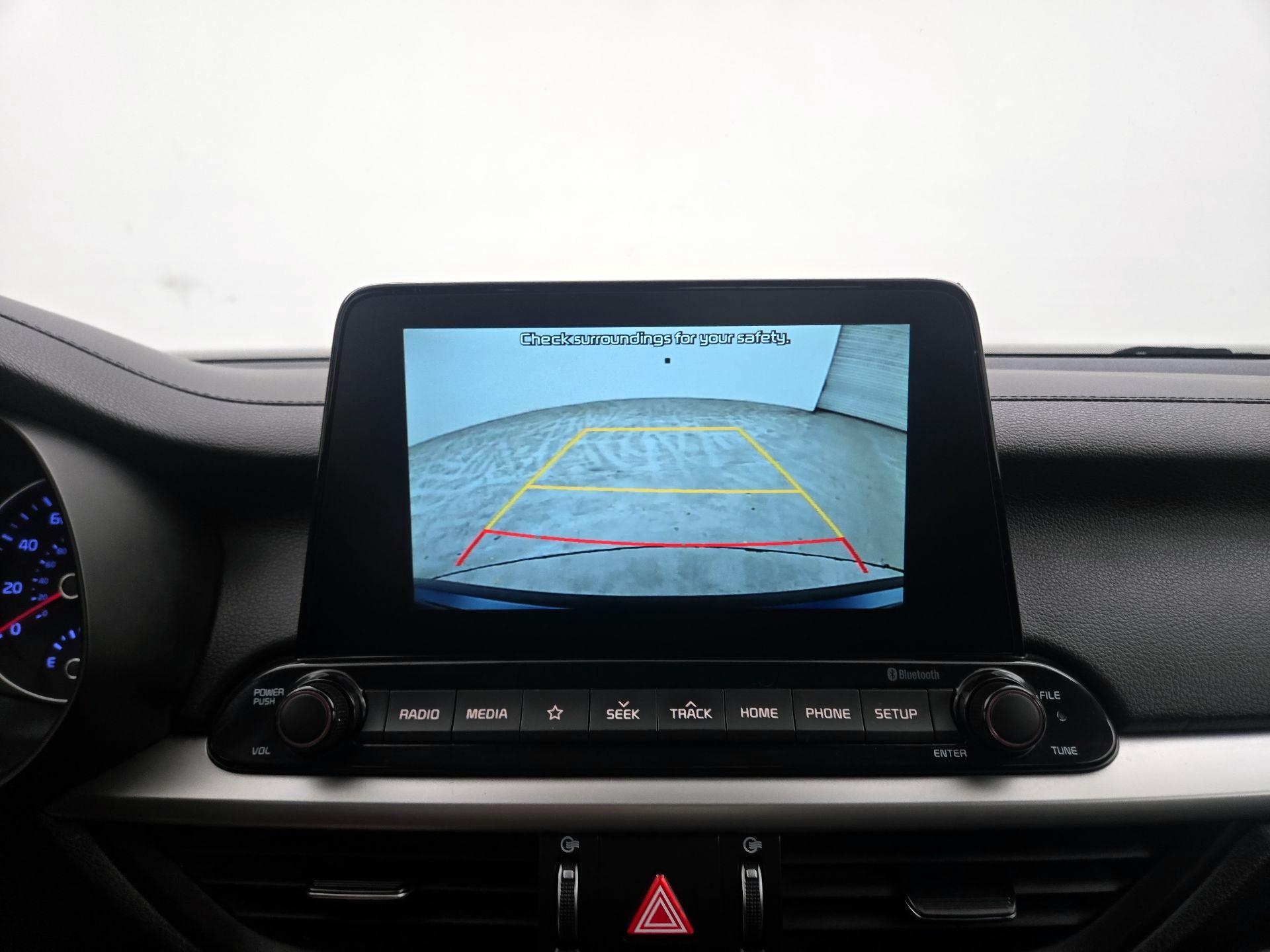 Thumbnail: 2021 Kia Forte - 14