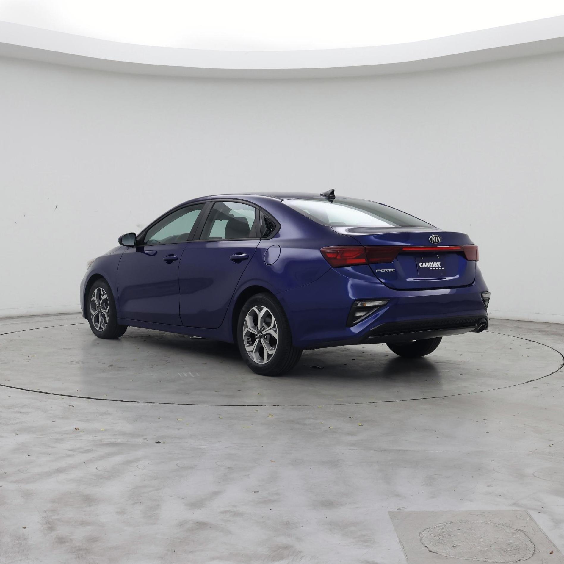 Thumbnail: 2021 Kia Forte - 2