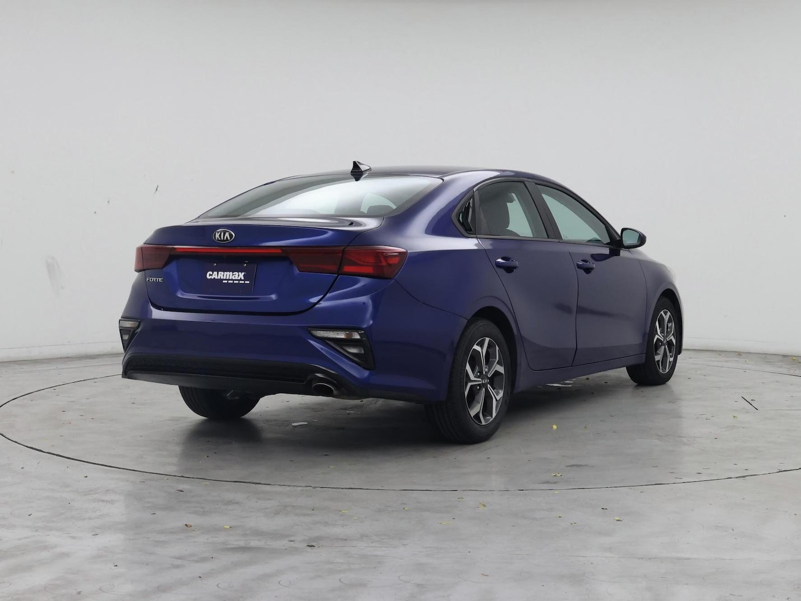 2021 Kia Forte LXS - Photo 9