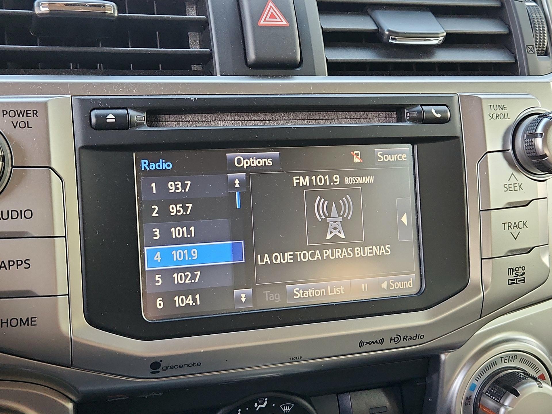 Thumbnail: 2017 Toyota 4Runner - 14