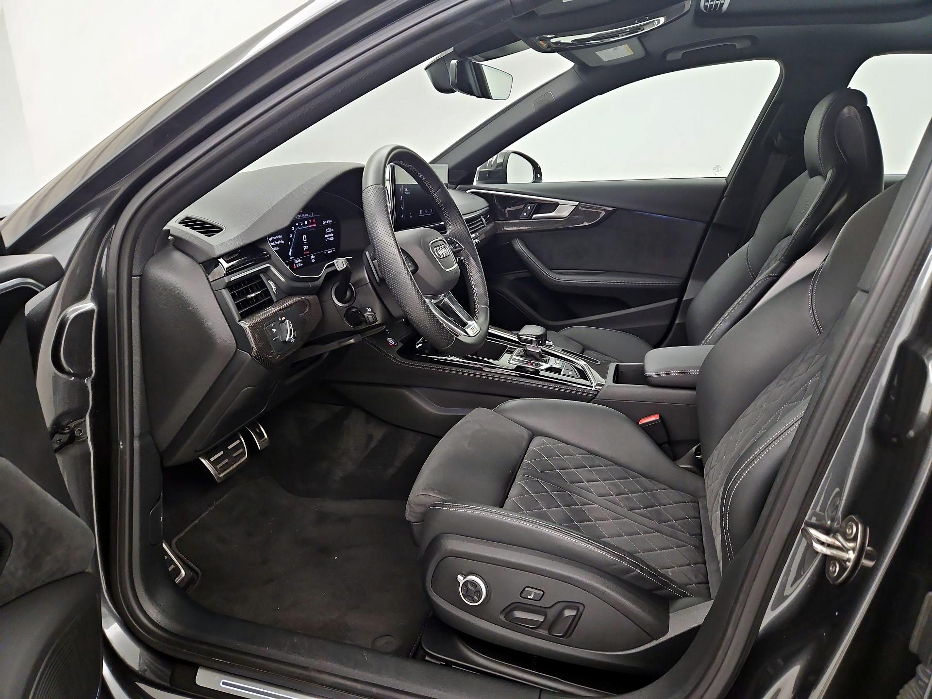 Thumbnail: 2023 Audi S4 - 11