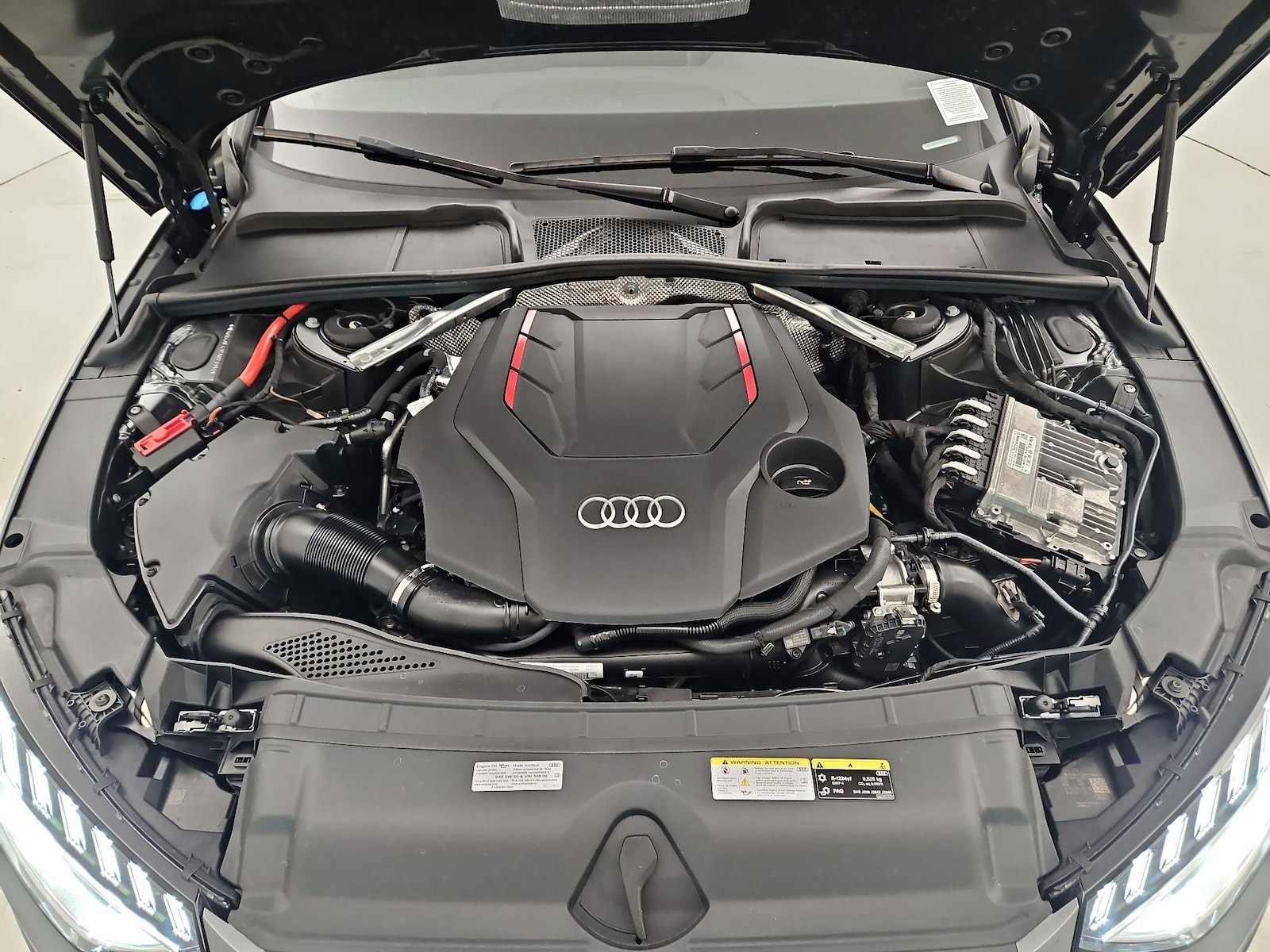 2023 Audi S4 Premium Plus - Photo 23