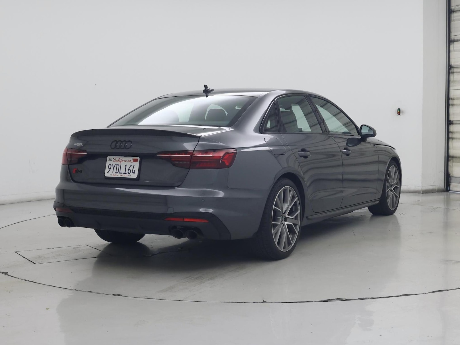 2023 Audi S4 Premium Plus - Photo 9