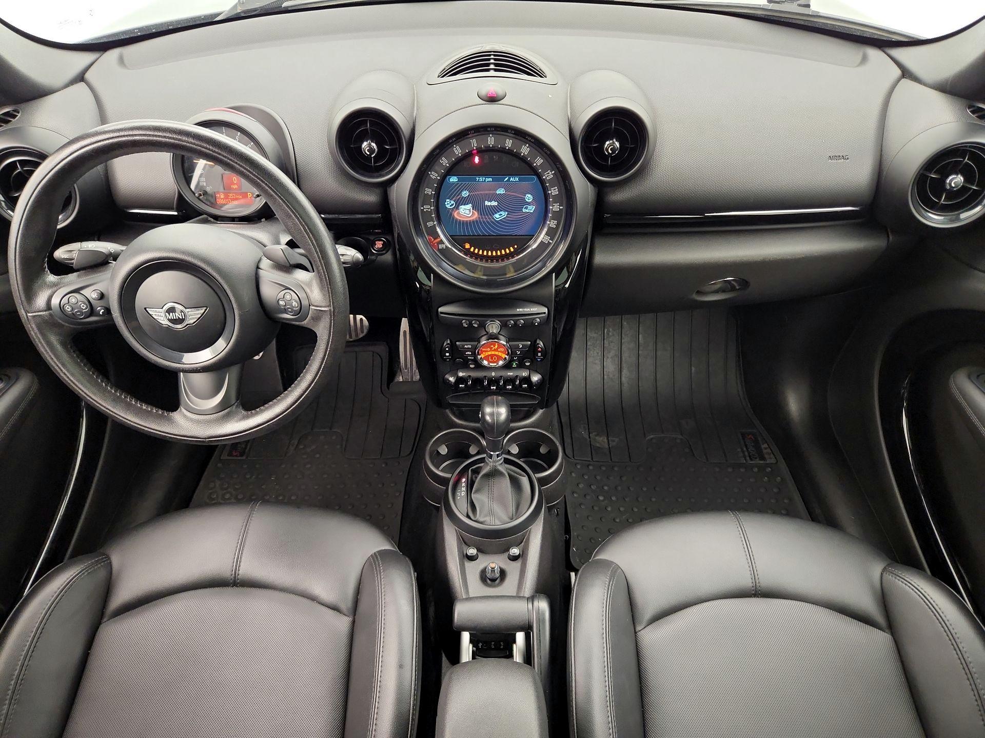 Thumbnail: 2016 MINI Cooper Countryman - 9