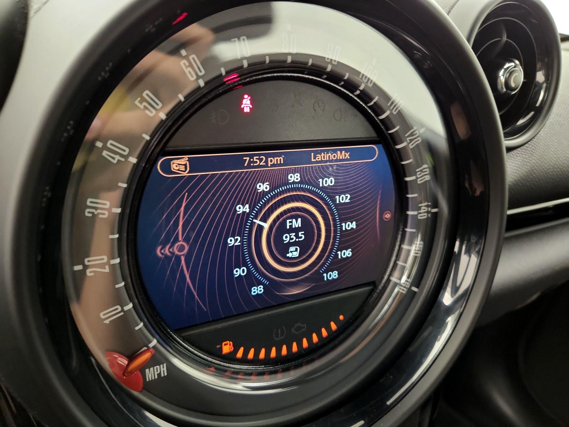 Thumbnail: 2016 MINI Cooper Countryman - 14