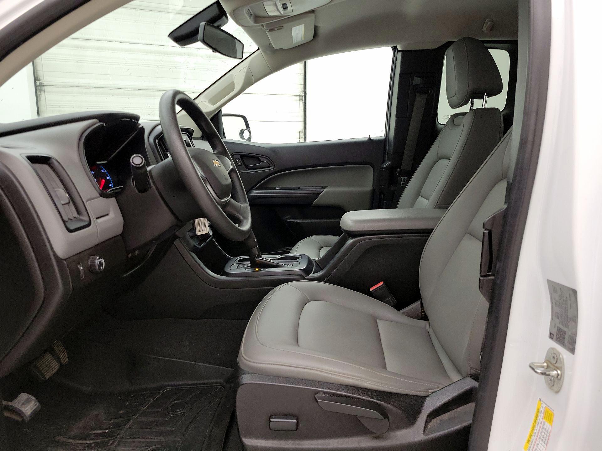 Thumbnail: 2019 Chevrolet Colorado - 11