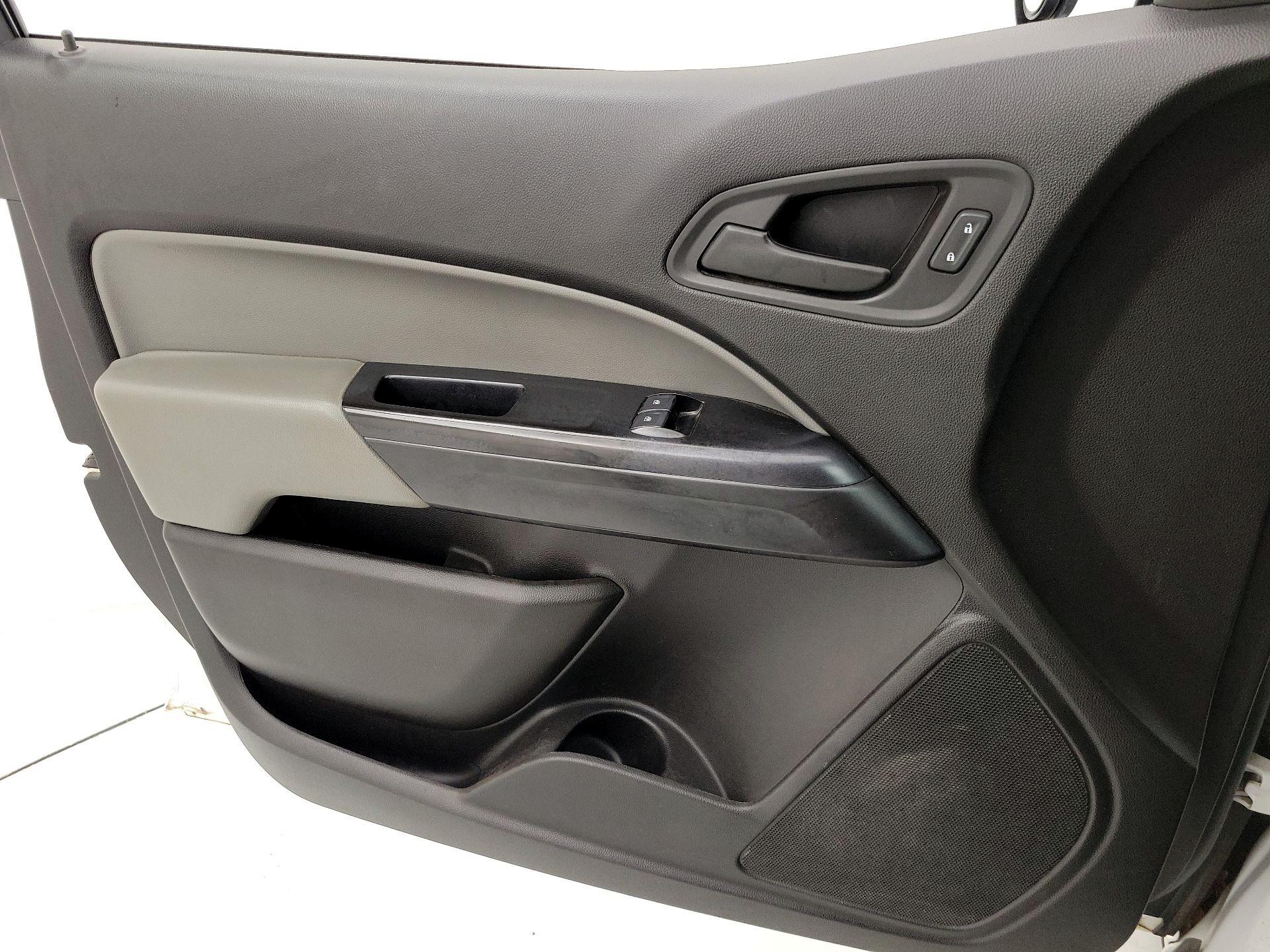 Thumbnail: 2019 Chevrolet Colorado - 12