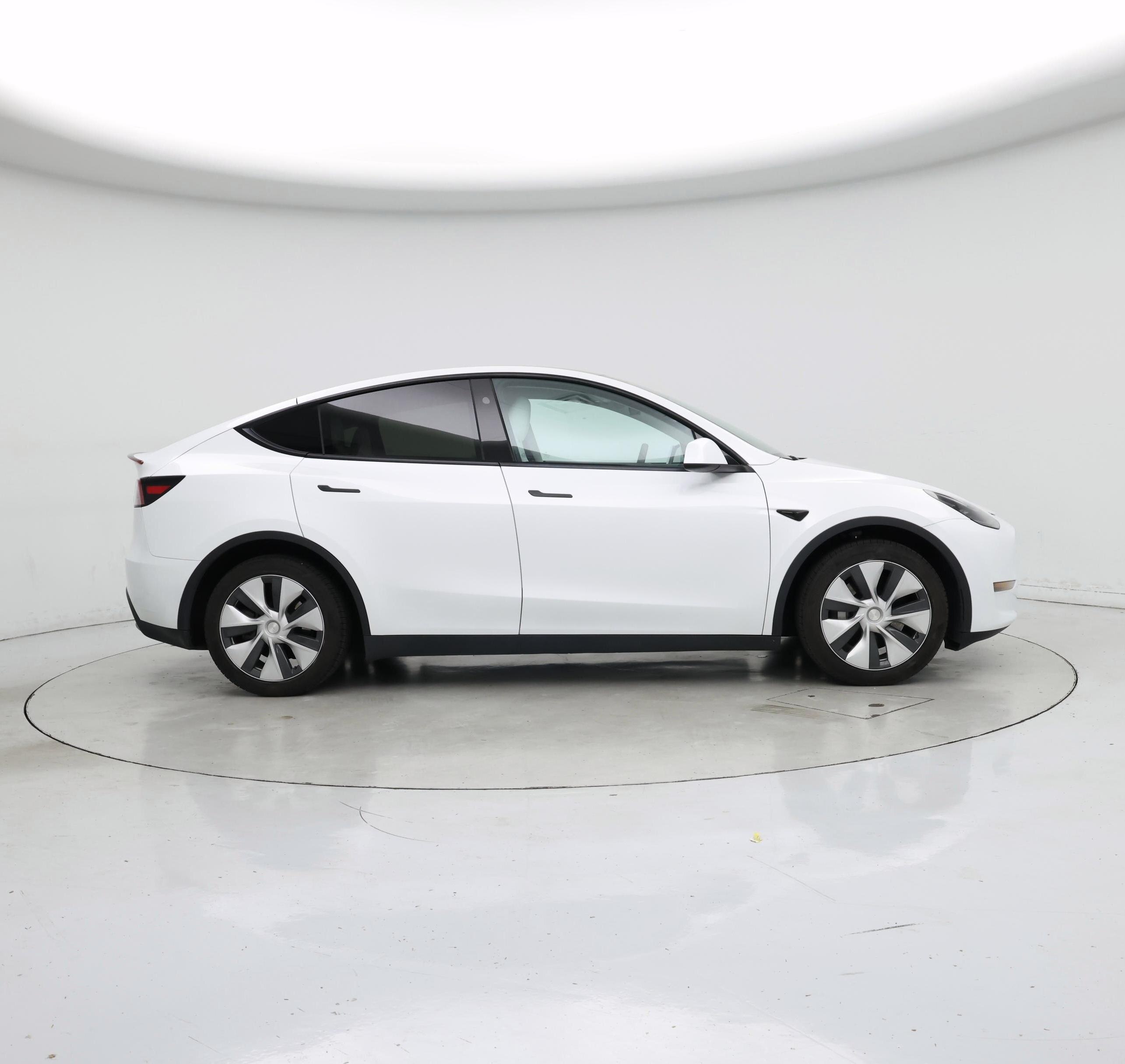 Thumbnail: 2023 Tesla Model Y - 7