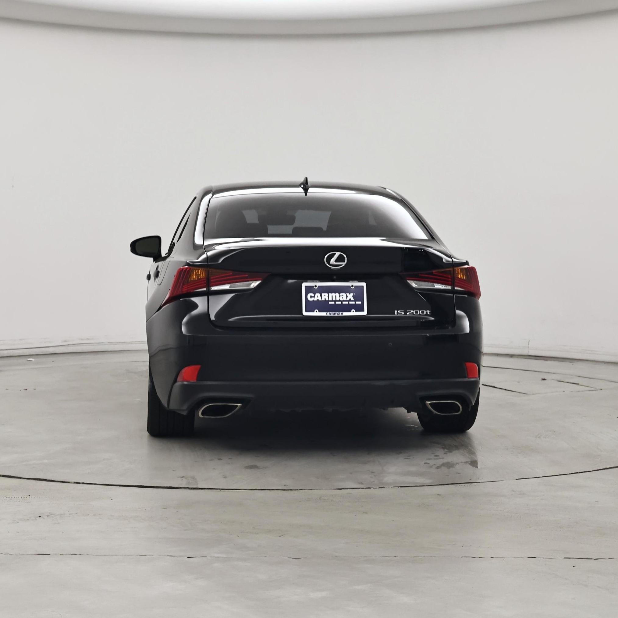 Thumbnail: 2017 Lexus IS - 6