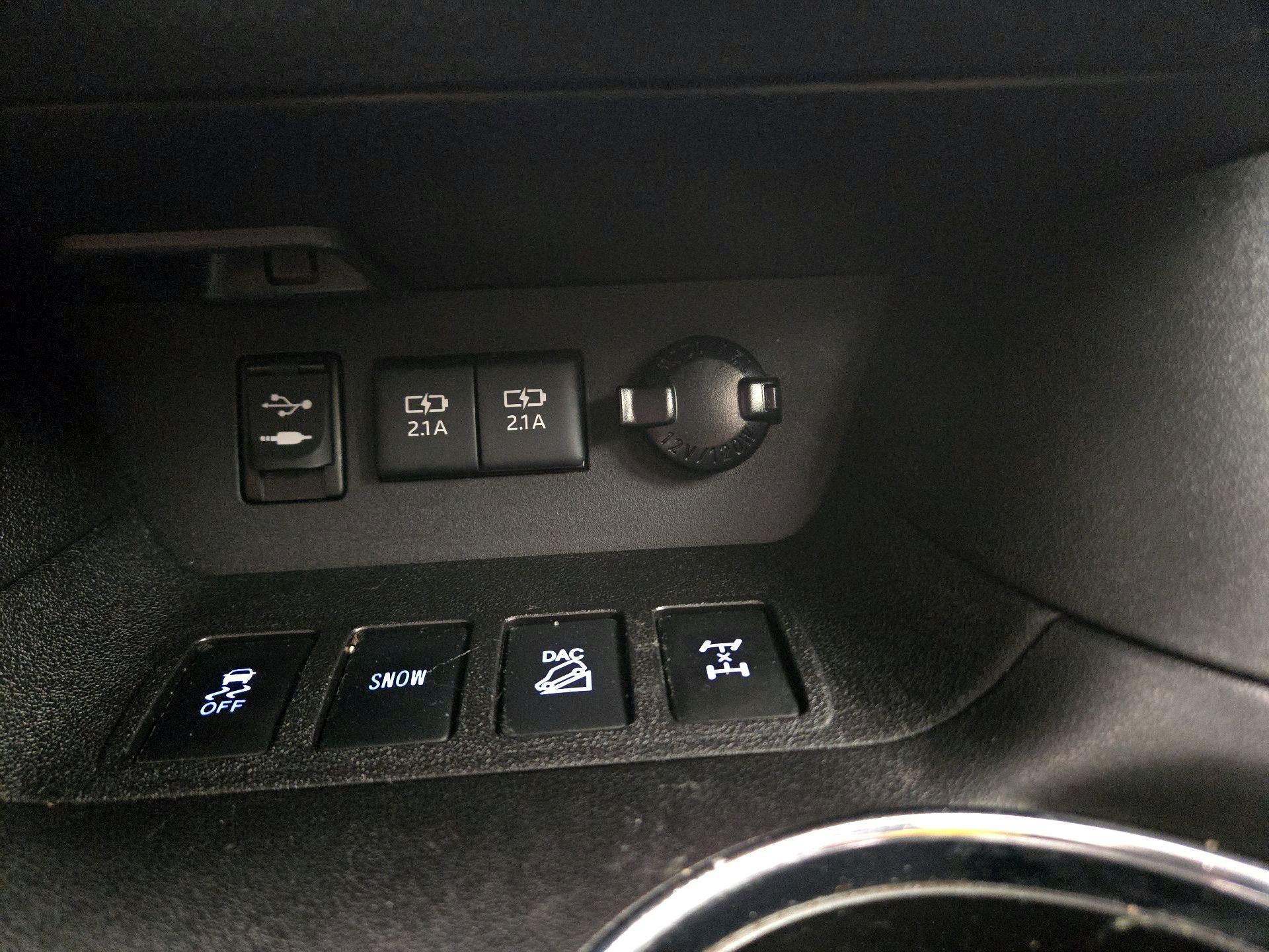 Thumbnail: 2018 Toyota Highlander - 19