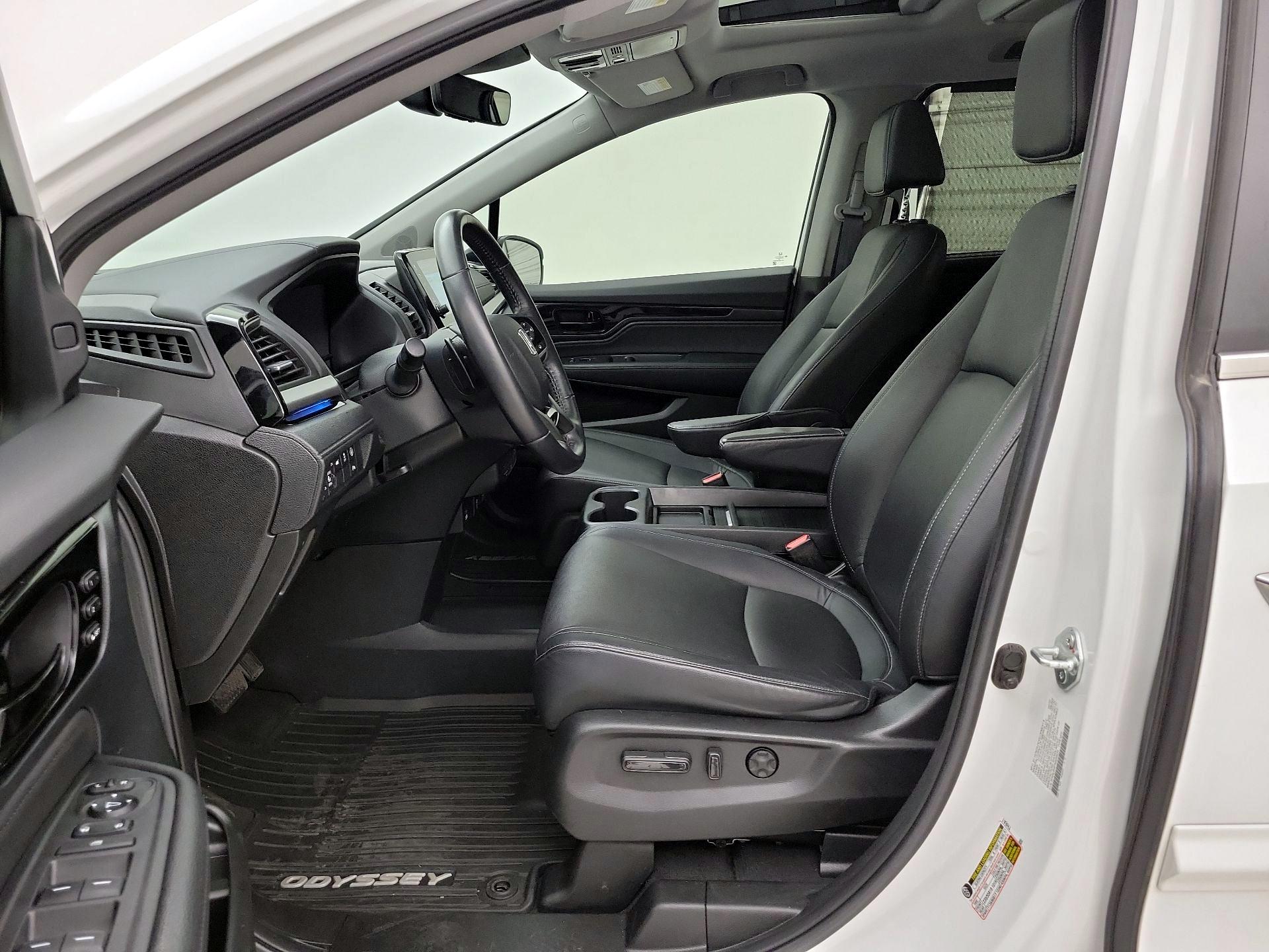 Thumbnail: 2022 Honda Odyssey - 11