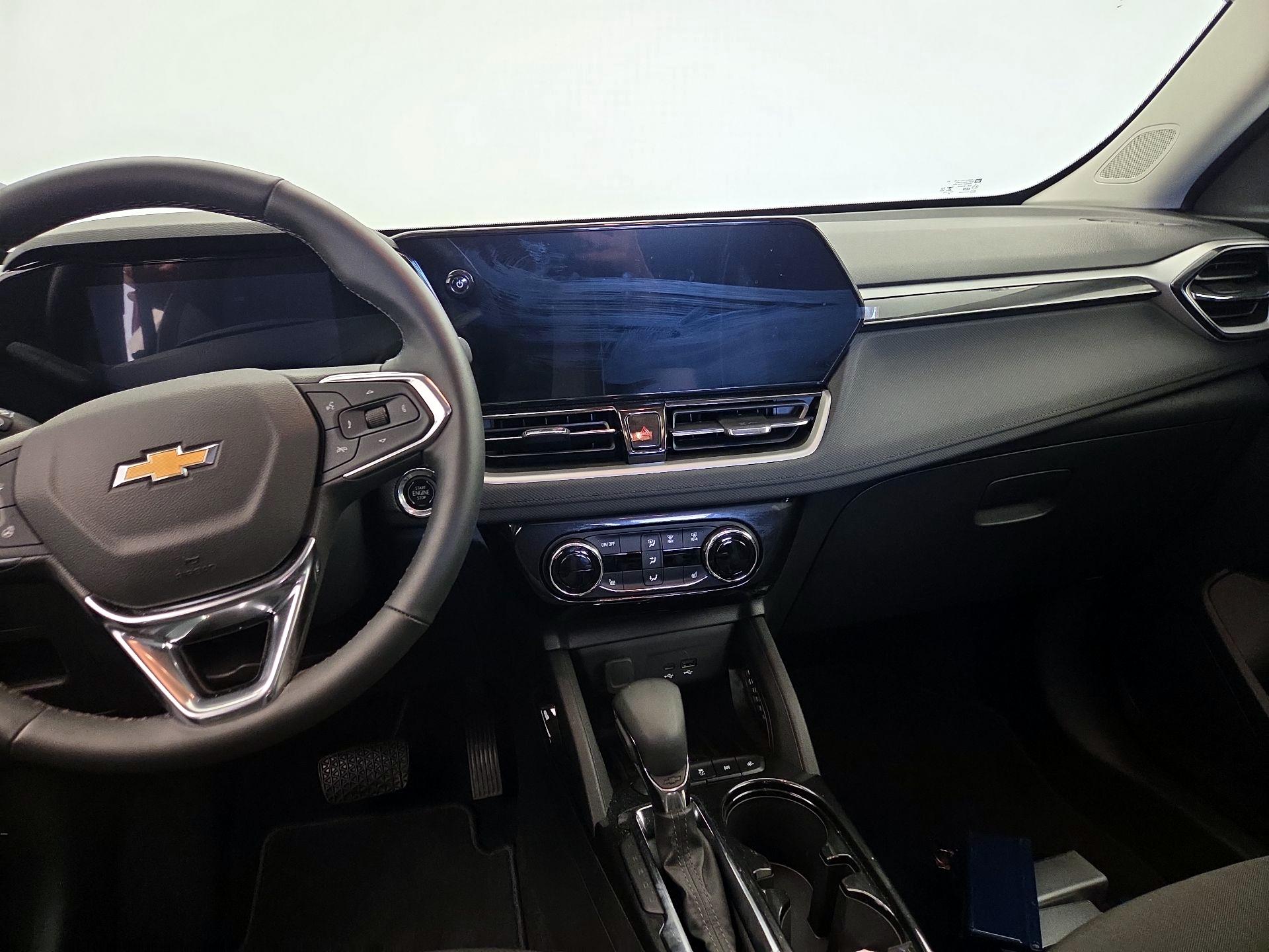Thumbnail: 2025 Chevrolet TrailBlazer - 9