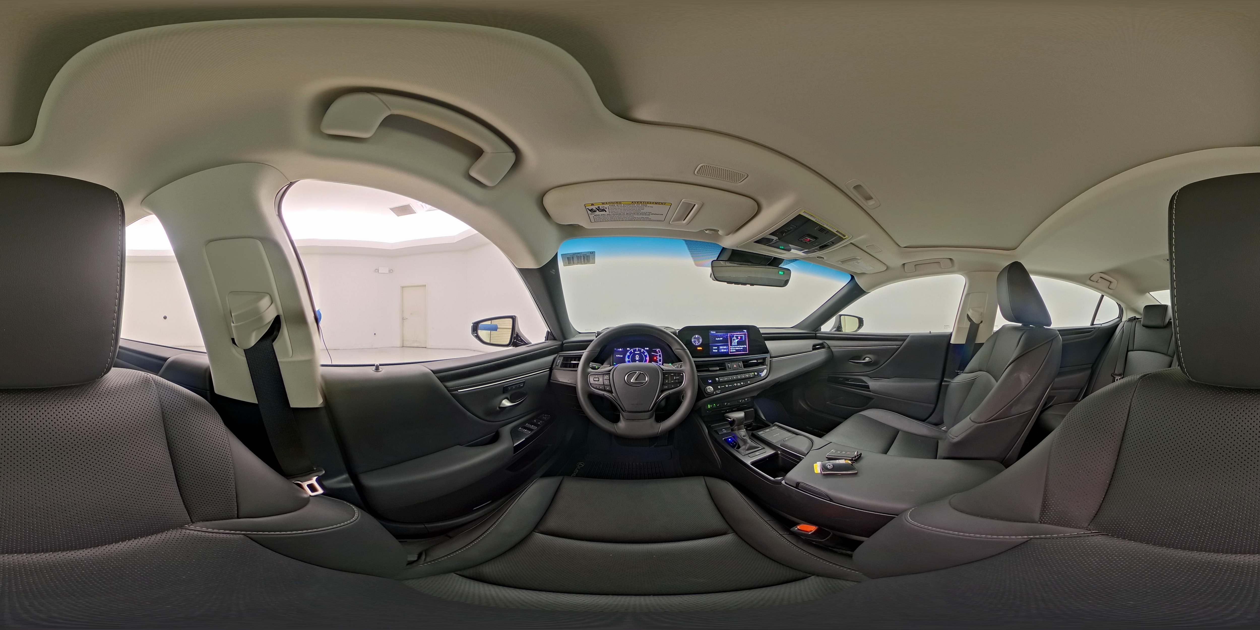2022 Lexus ES 350 - Photo 27