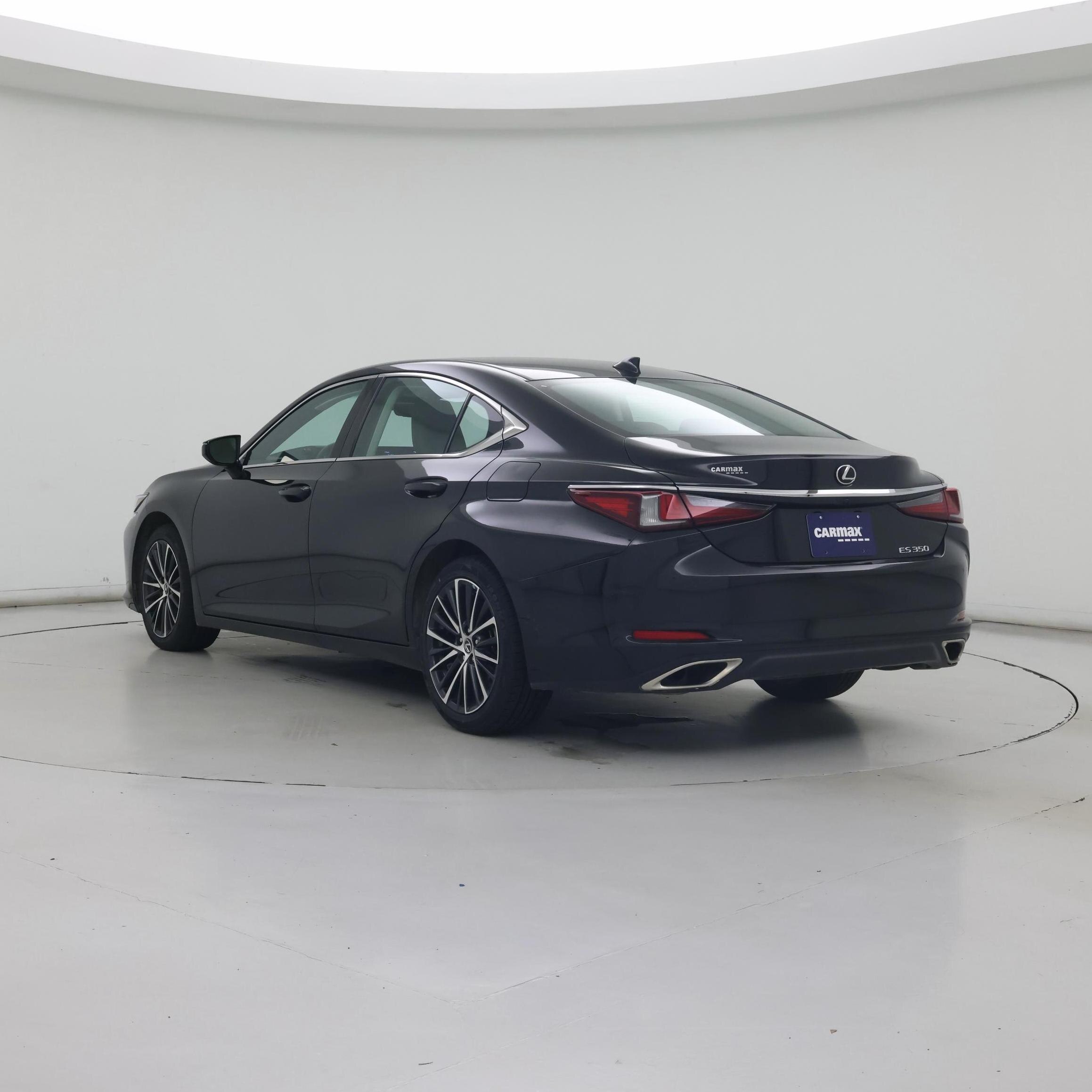 Thumbnail: 2022 Lexus ES - 2