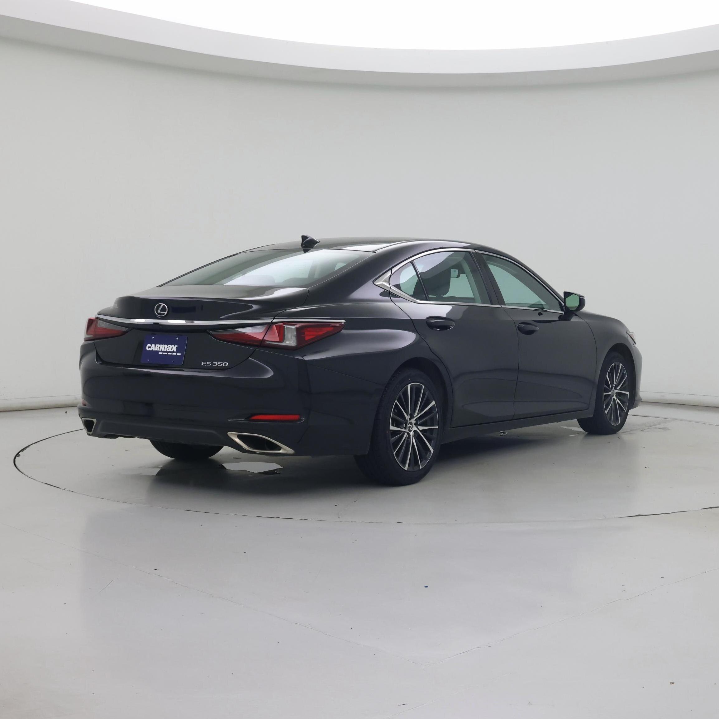 Thumbnail: 2022 Lexus ES - 8