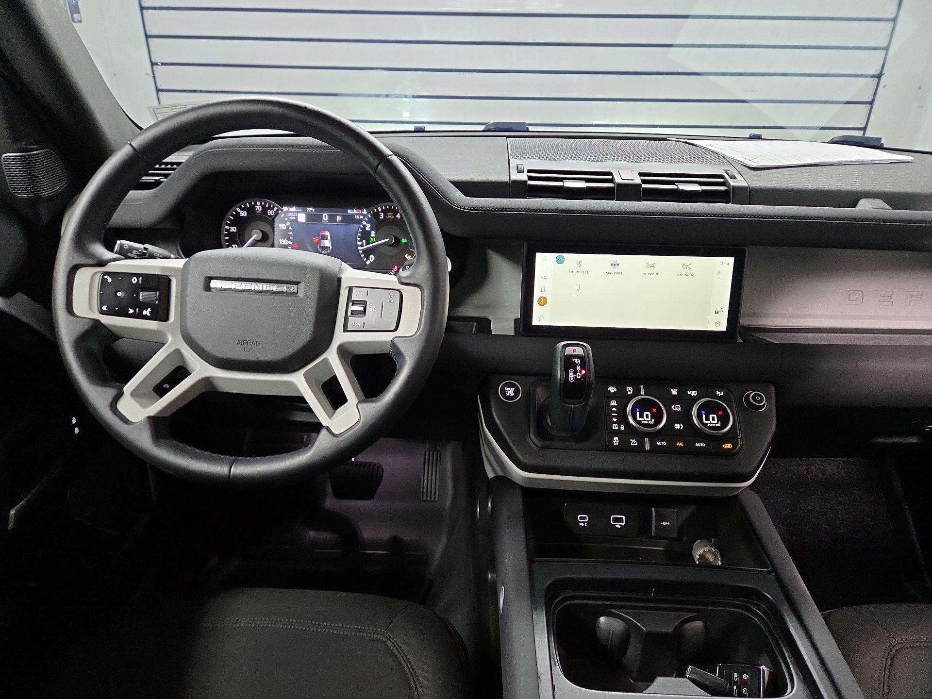 Thumbnail: 2023 Land Rover Defender - 9