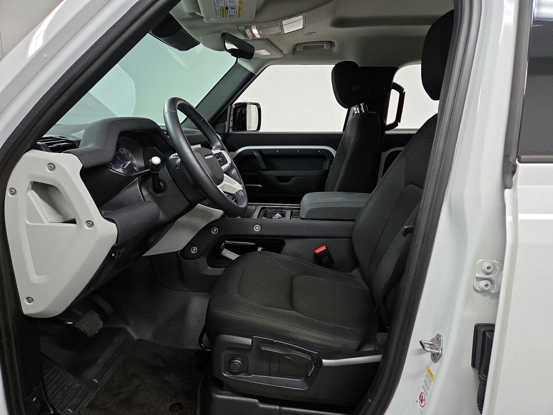 Thumbnail: 2023 Land Rover Defender - 11