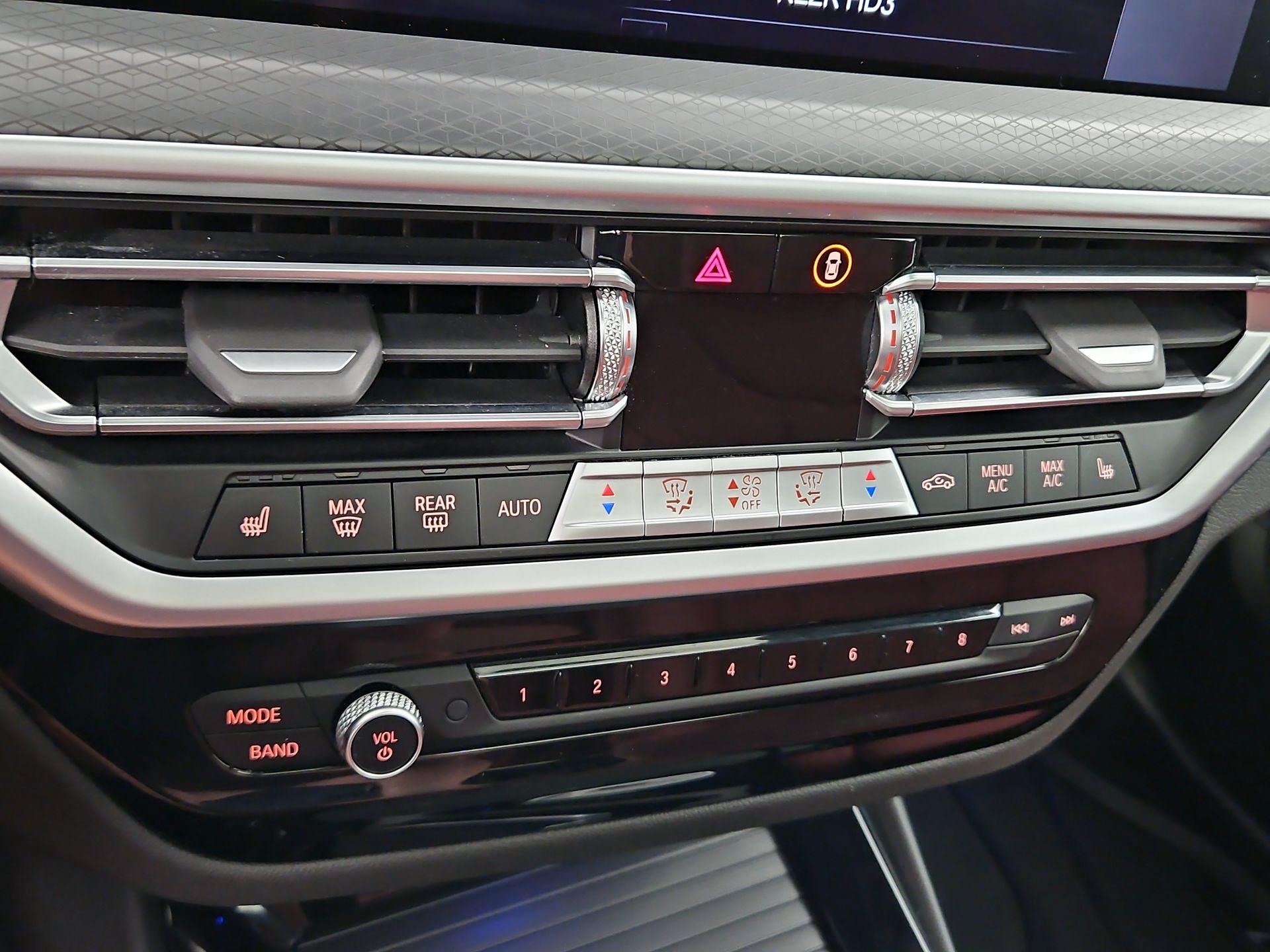 Thumbnail: 2022 BMW X3 - 17