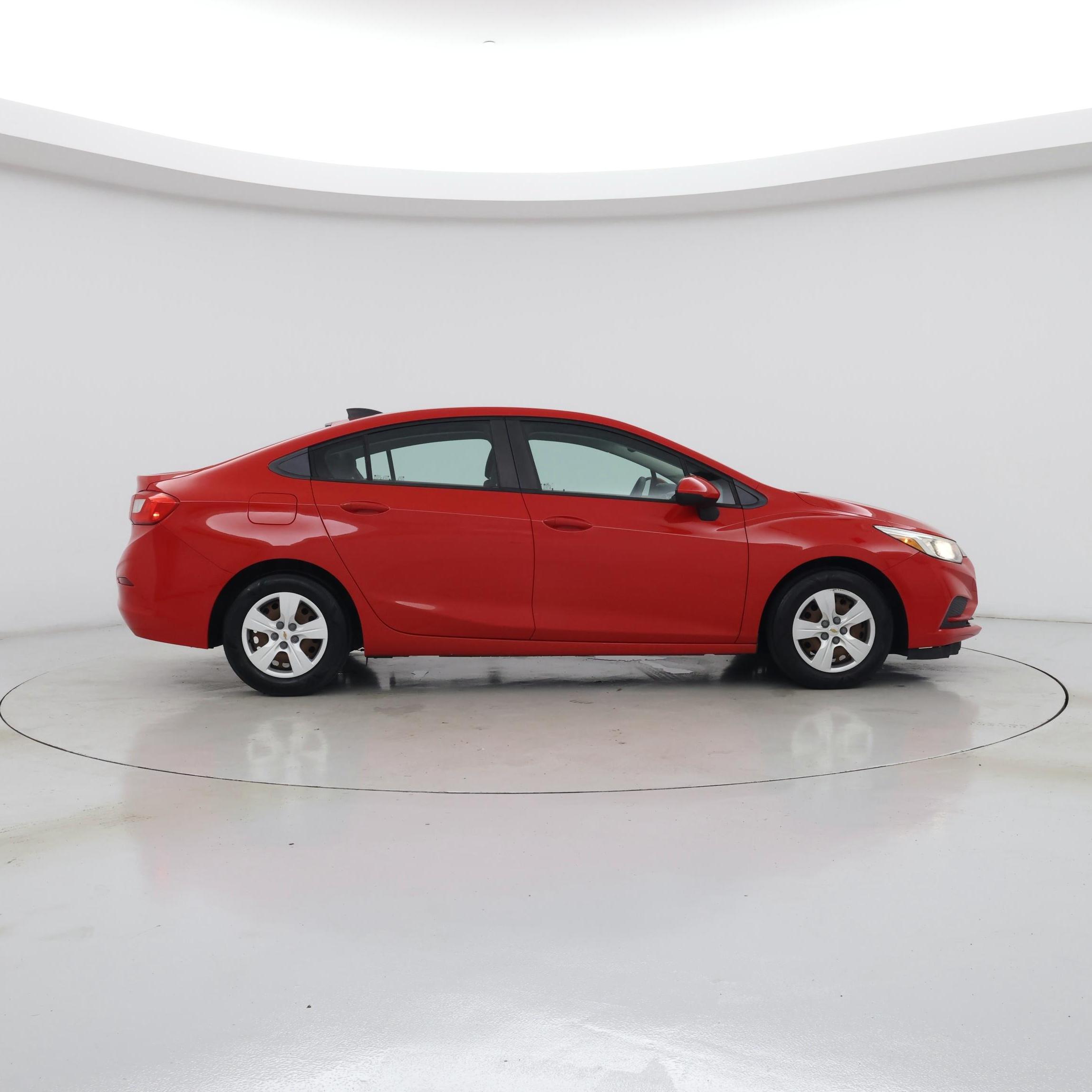 Thumbnail: 2017 Chevrolet Cruze - 7