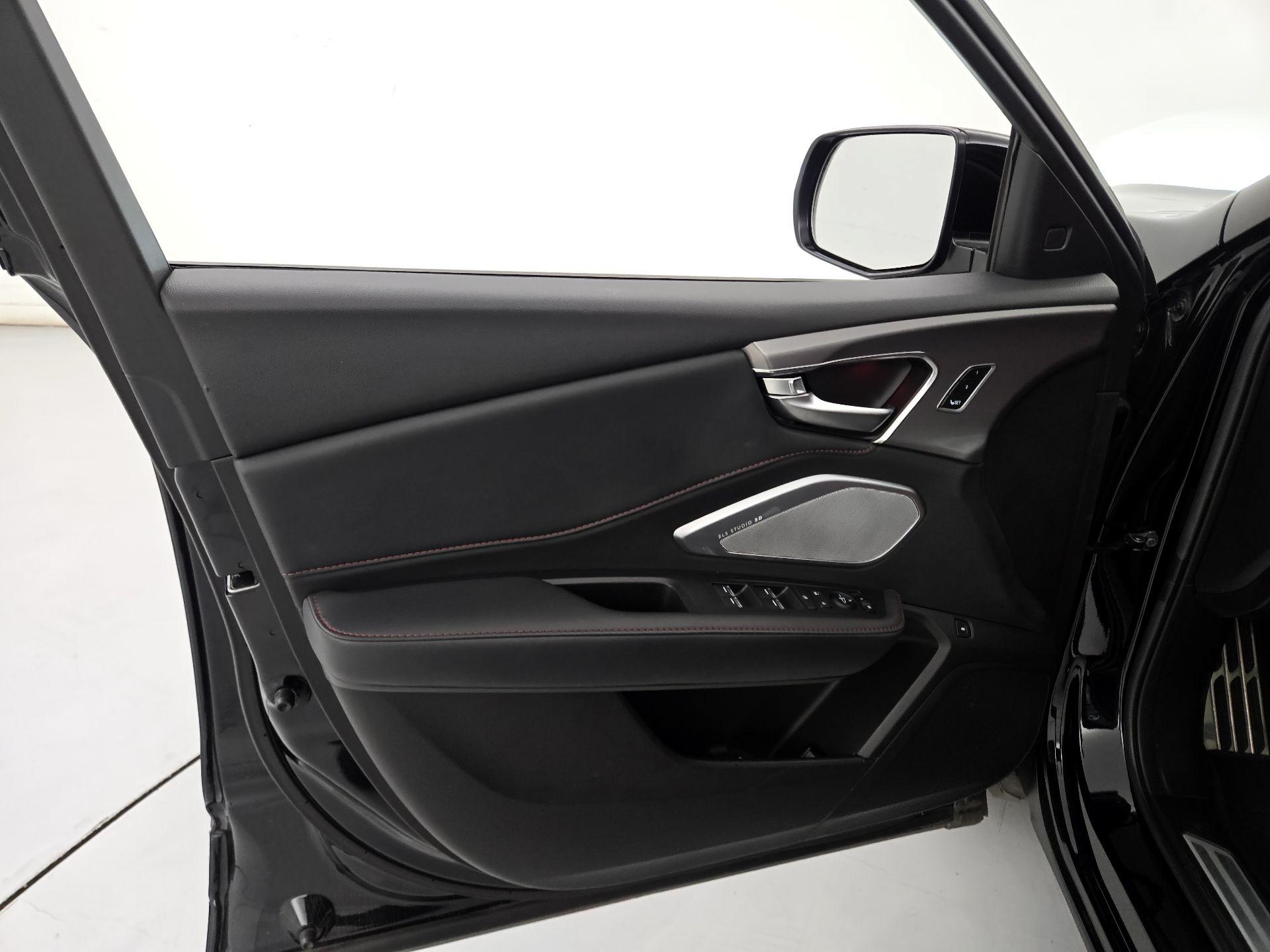 Thumbnail: 2021 Acura RDX - 12