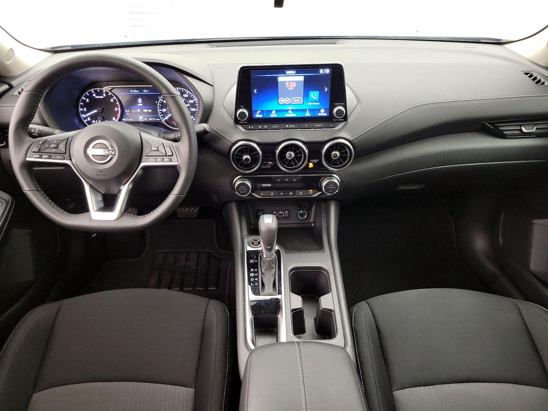 Thumbnail: 2025 Nissan Sentra - 9