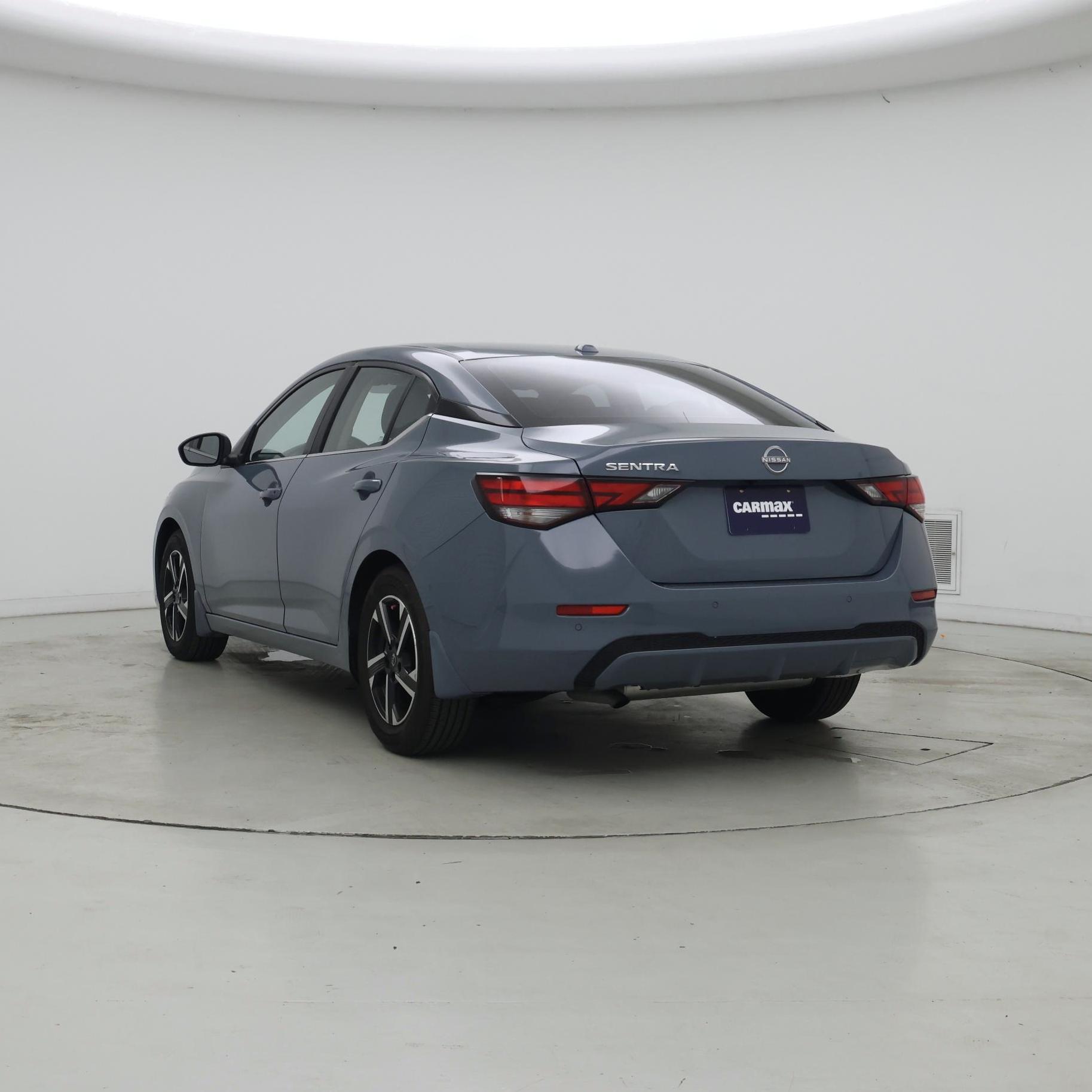 Thumbnail: 2025 Nissan Sentra - 2